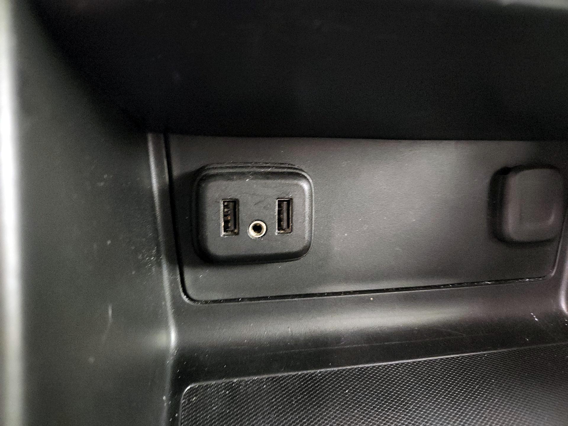 Thumbnail: 2020 Chevrolet Colorado - 16