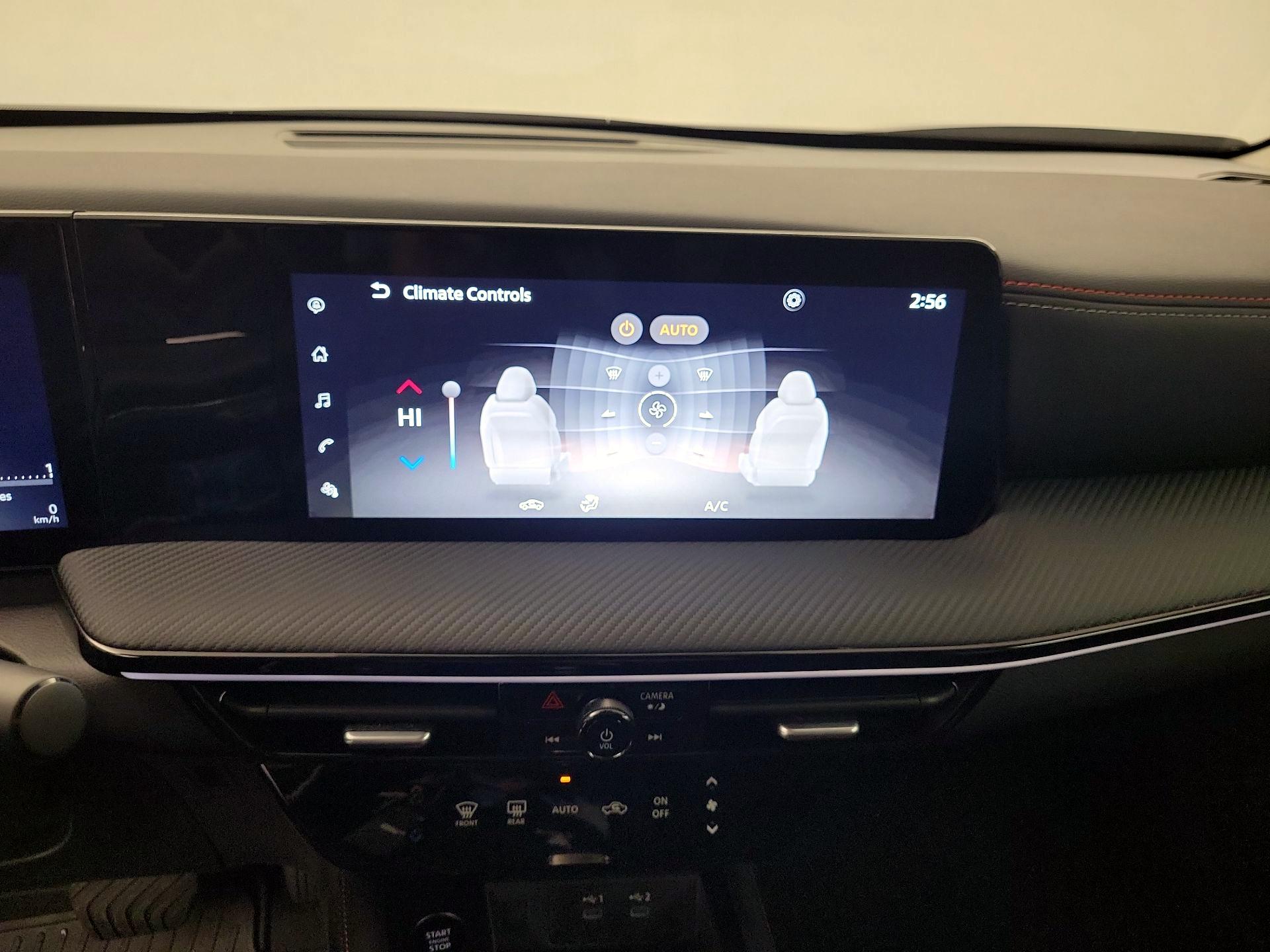 Thumbnail: 2025 Nissan Kicks - 14