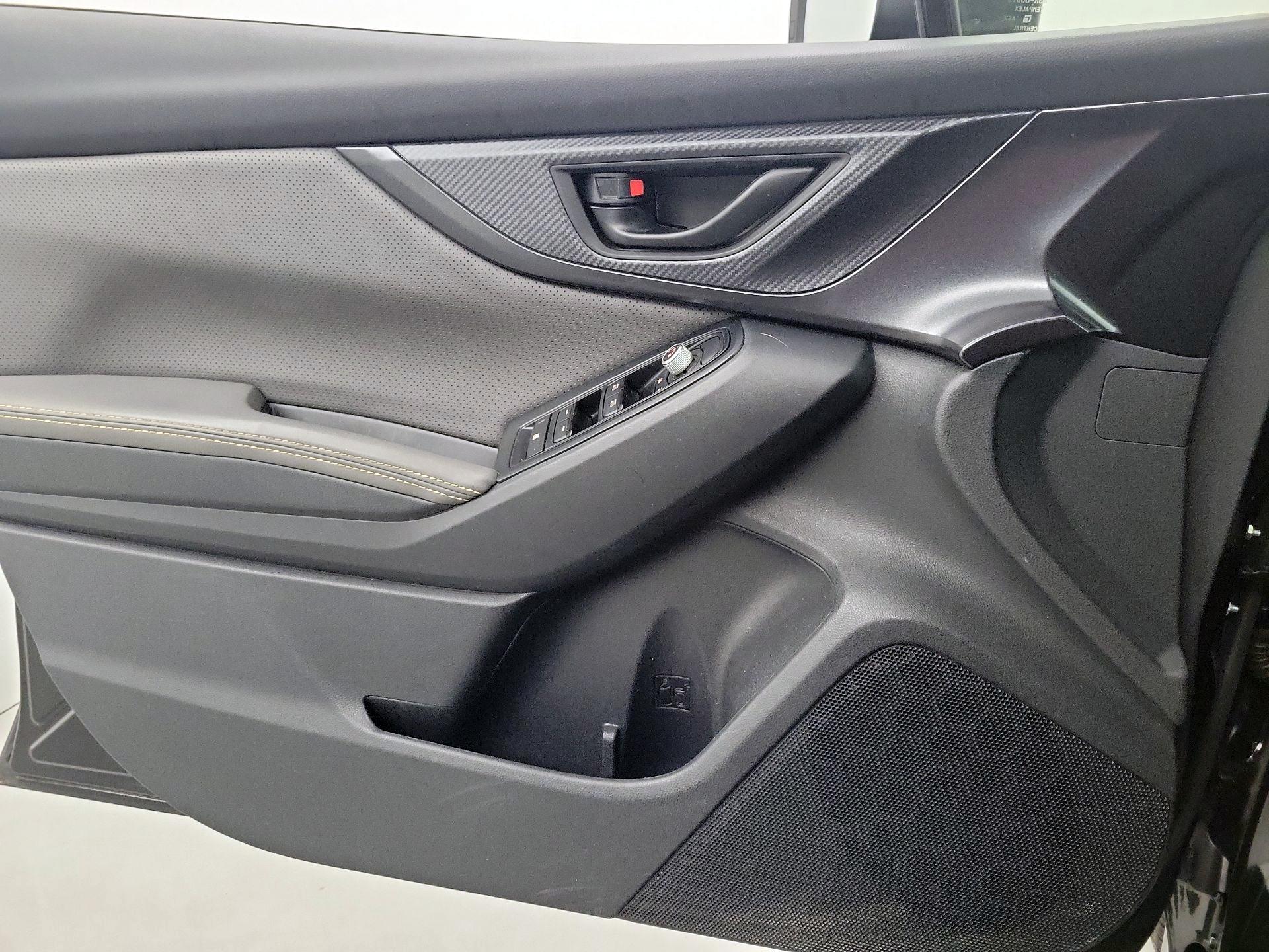 Thumbnail: 2021 Subaru Crosstrek - 10