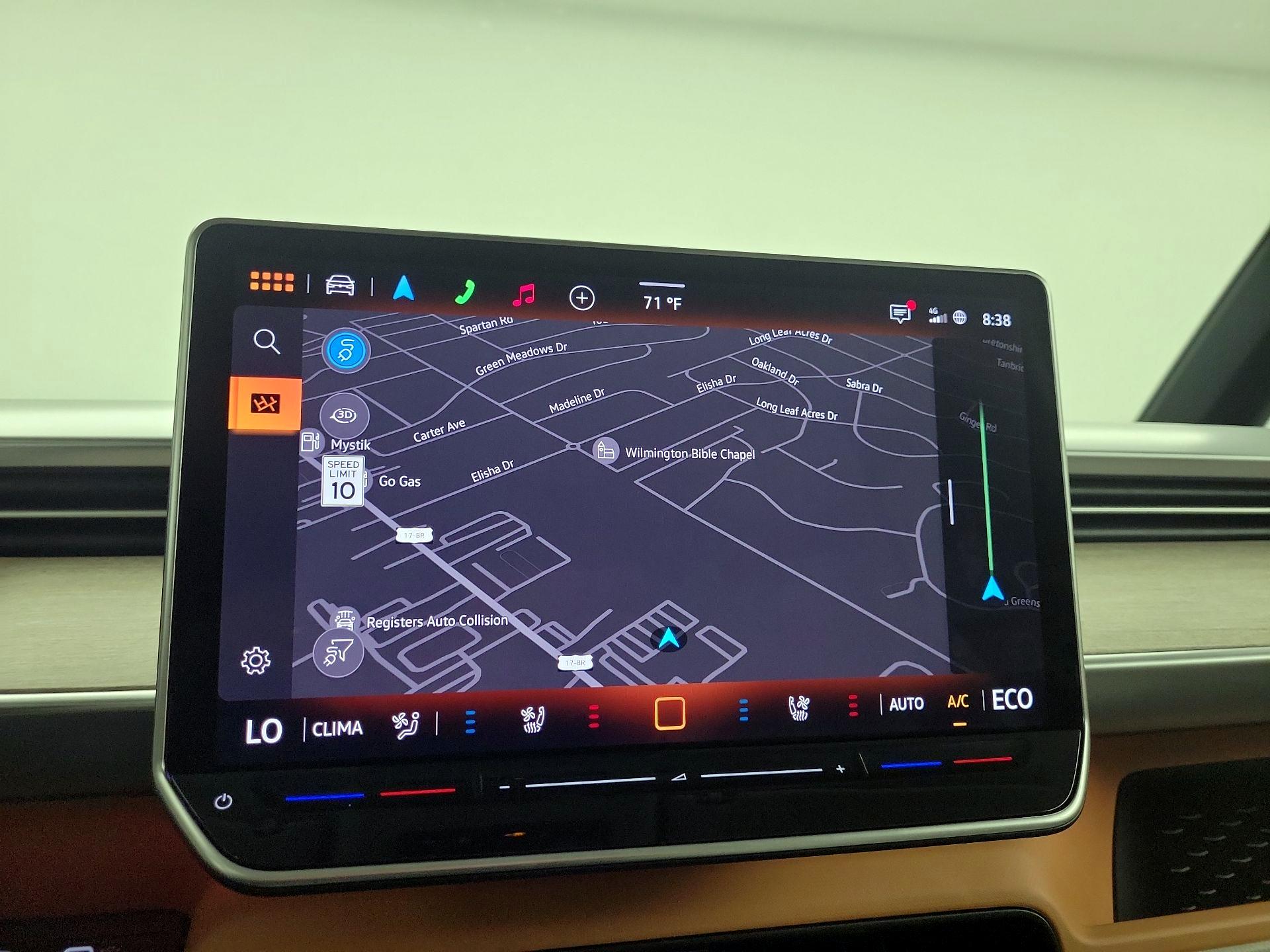 Thumbnail: 2025 Volkswagen ID.Buzz - 12