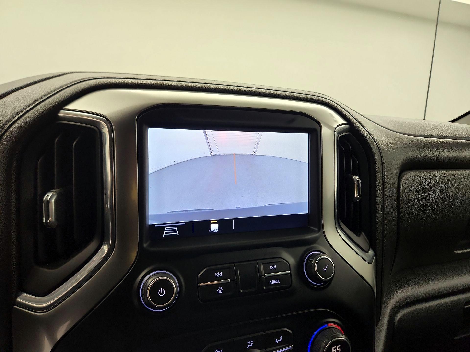 Thumbnail: 2019 Chevrolet Silverado 1500 - 12