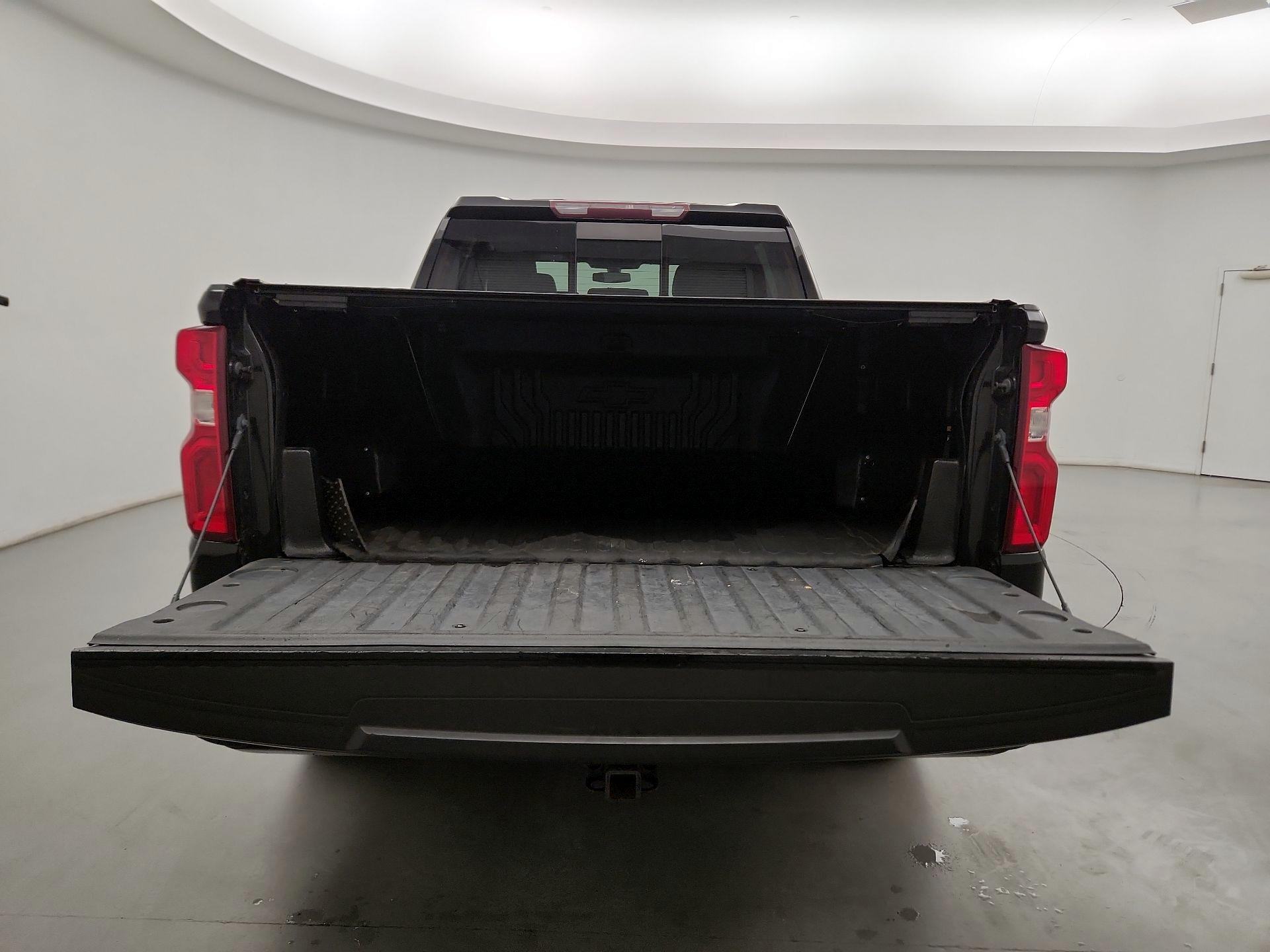 Thumbnail: 2019 Chevrolet Silverado 1500 - 18