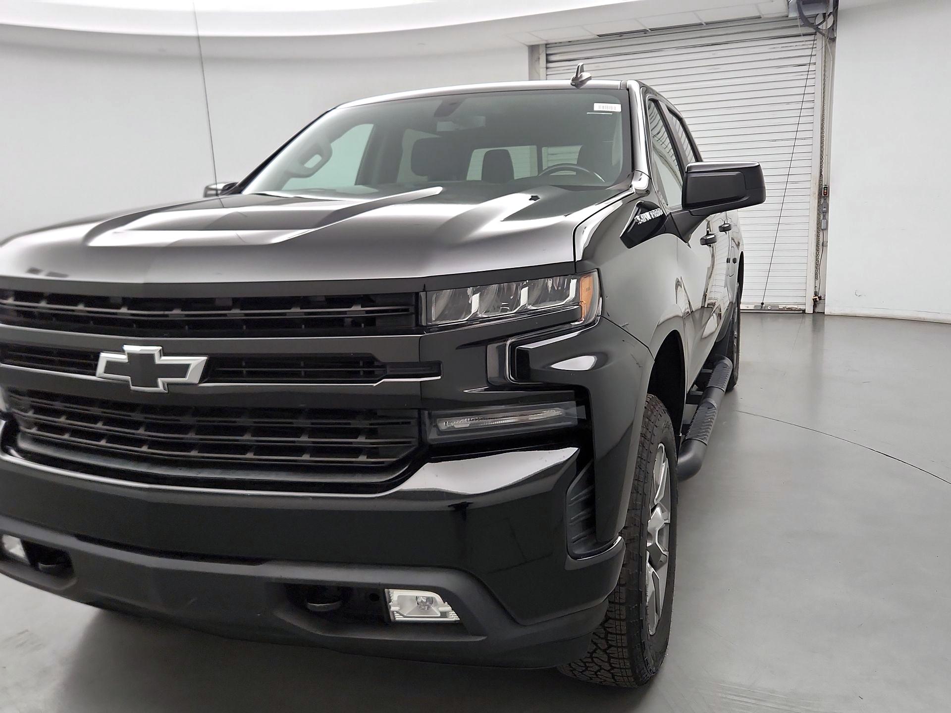 Thumbnail: 2019 Chevrolet Silverado 1500 - 3