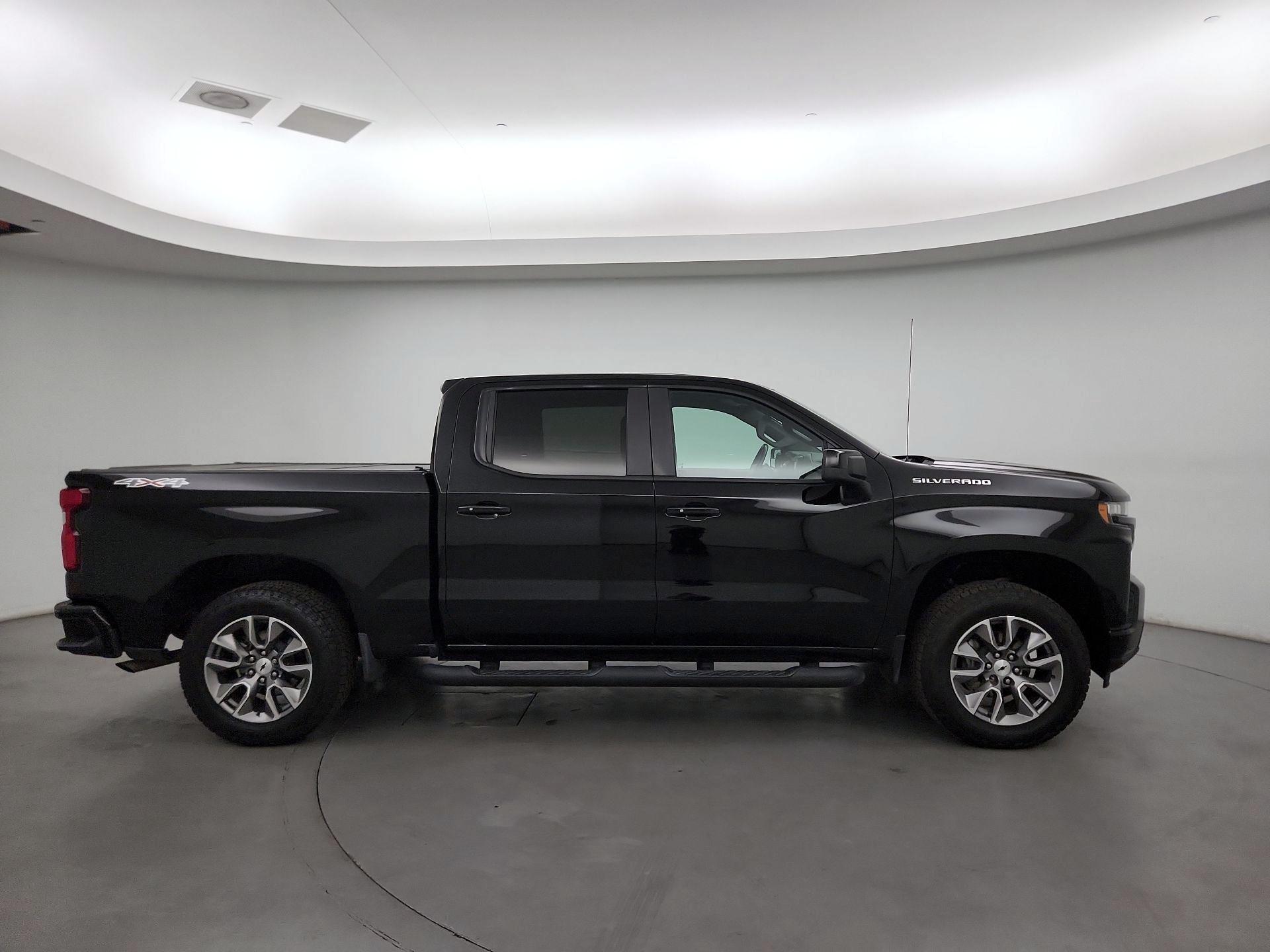 Thumbnail: 2019 Chevrolet Silverado 1500 - 4