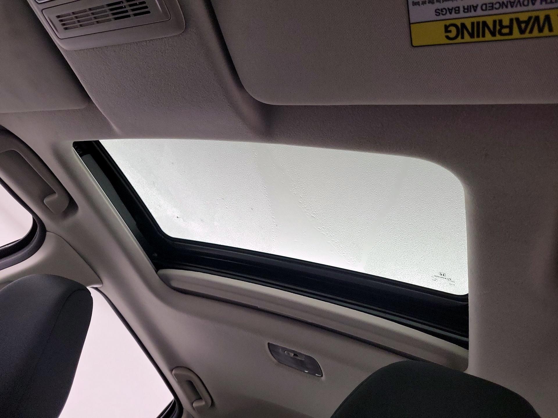 Thumbnail: 2019 Honda Fit - 17