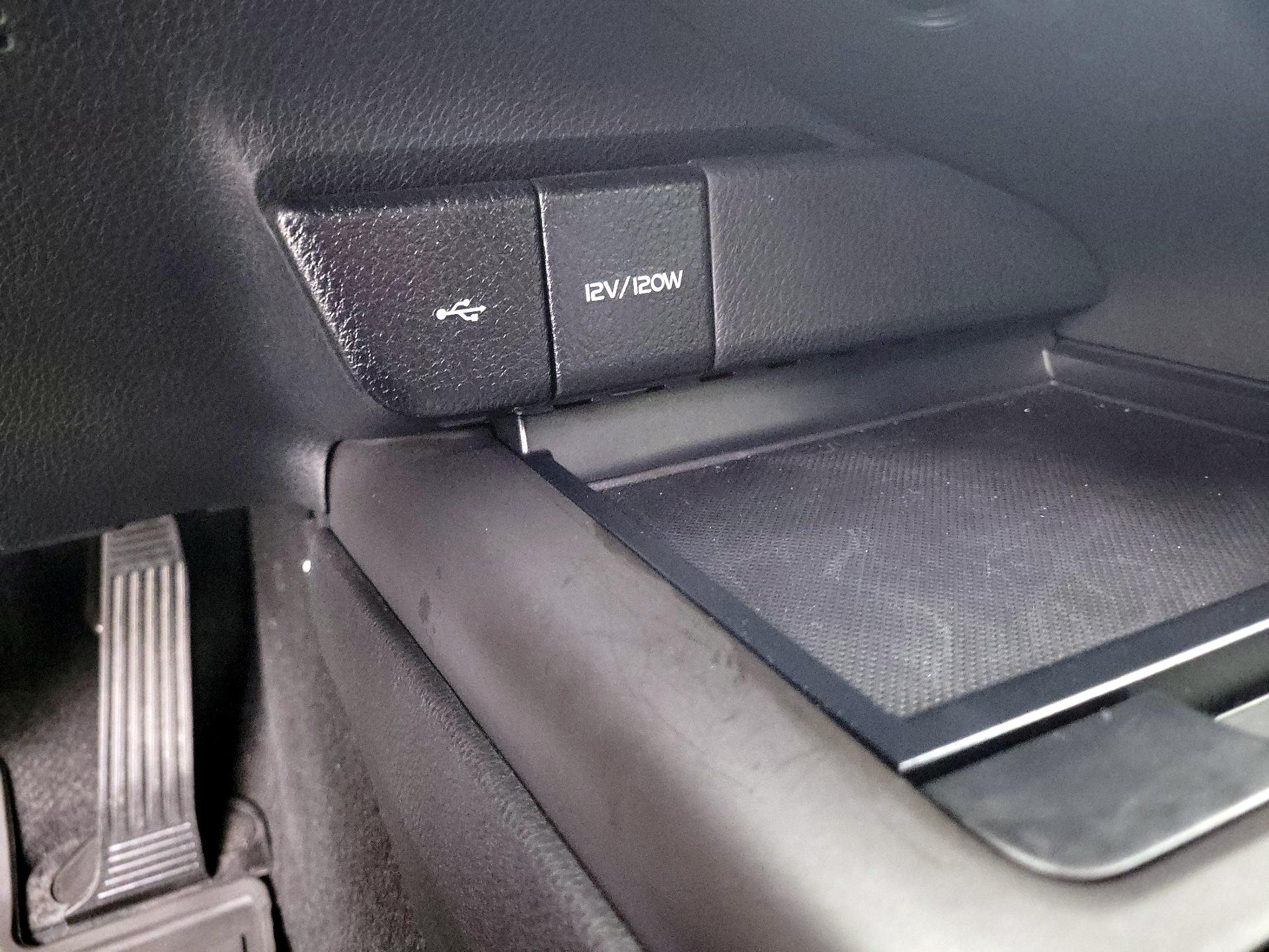 Thumbnail: 2024 Toyota Camry - 16