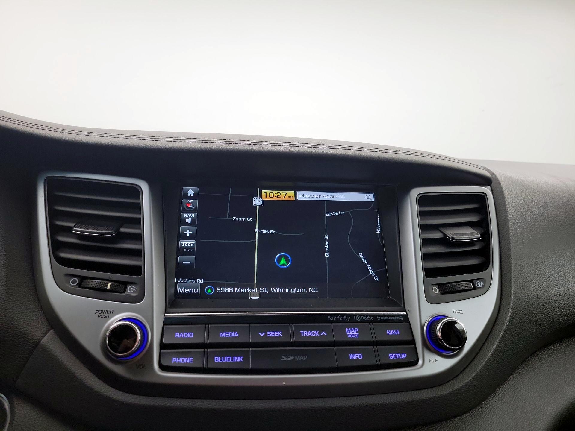 Thumbnail: 2017 Hyundai Tucson - 12