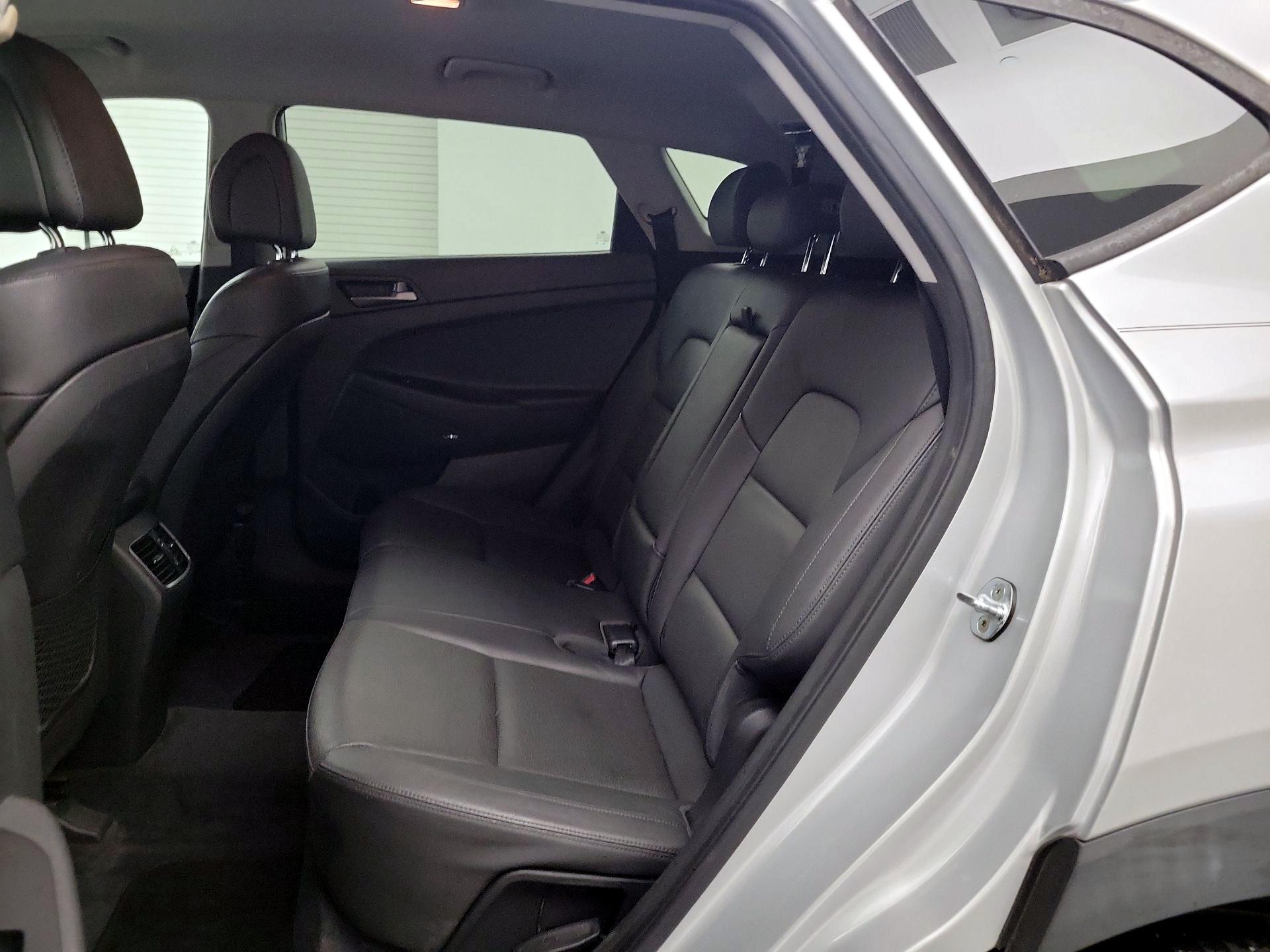 Thumbnail: 2017 Hyundai Tucson - 18