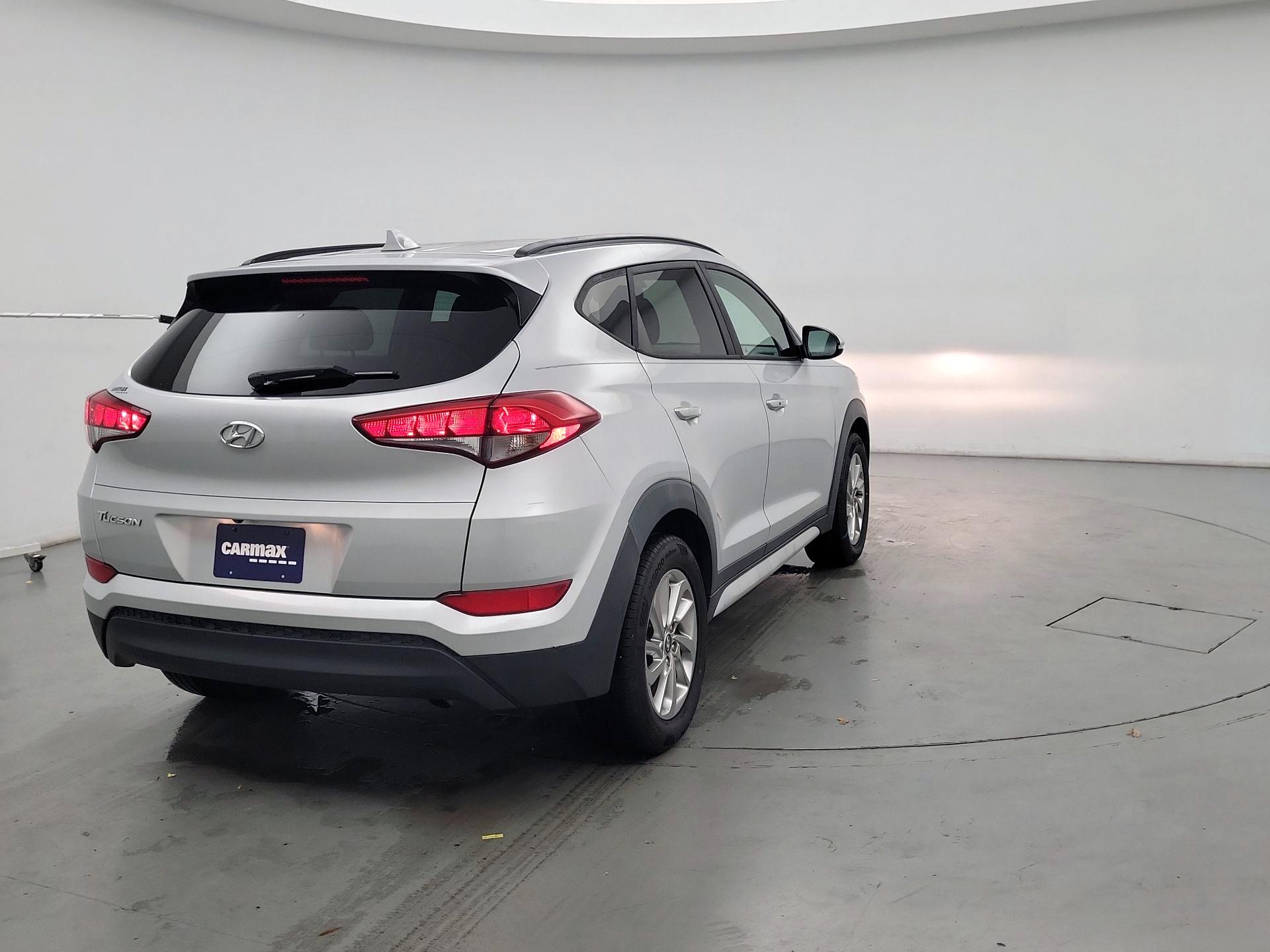 Thumbnail: 2017 Hyundai Tucson - 5