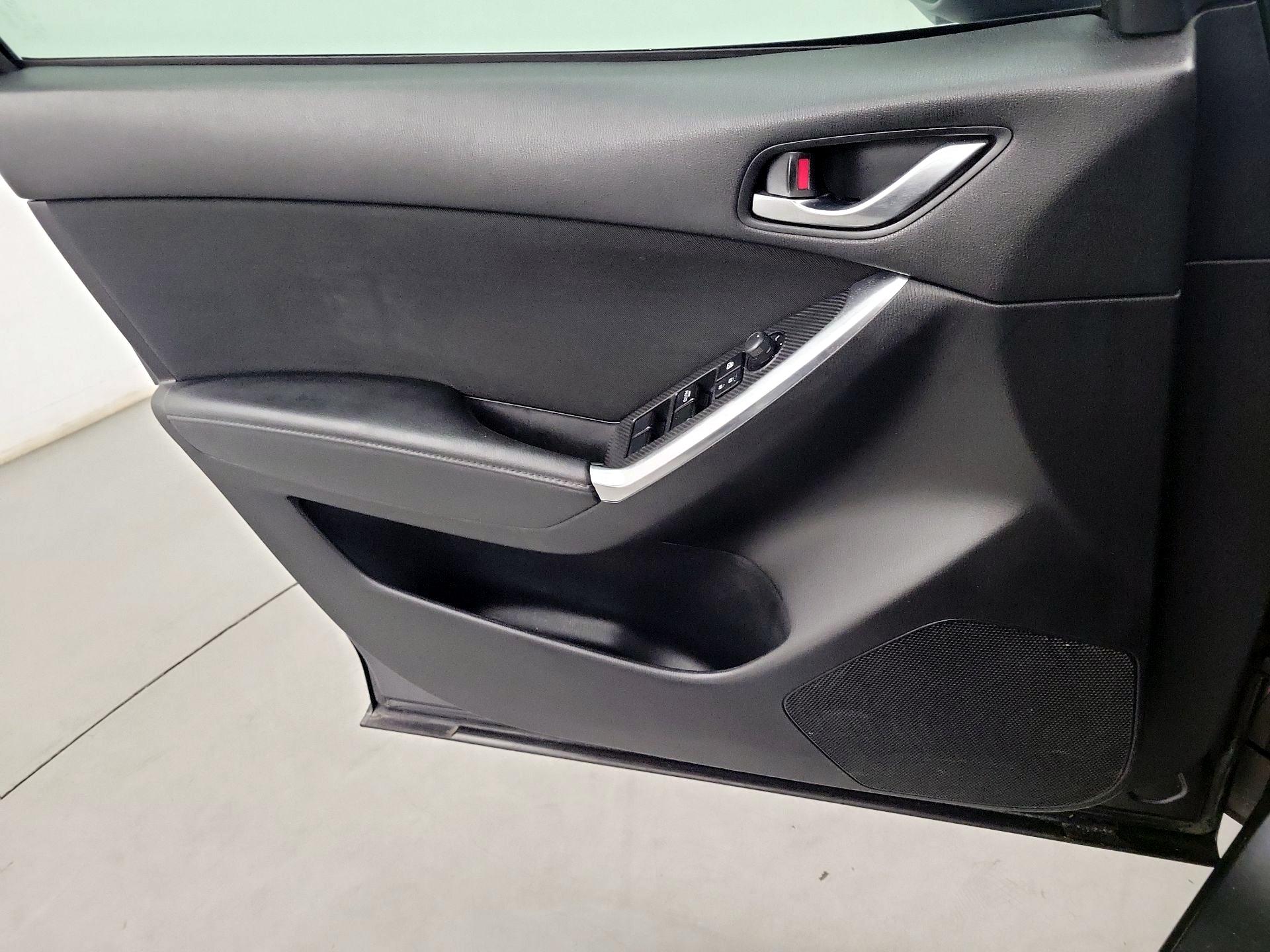 Thumbnail: 2016 Mazda CX-5 - 10