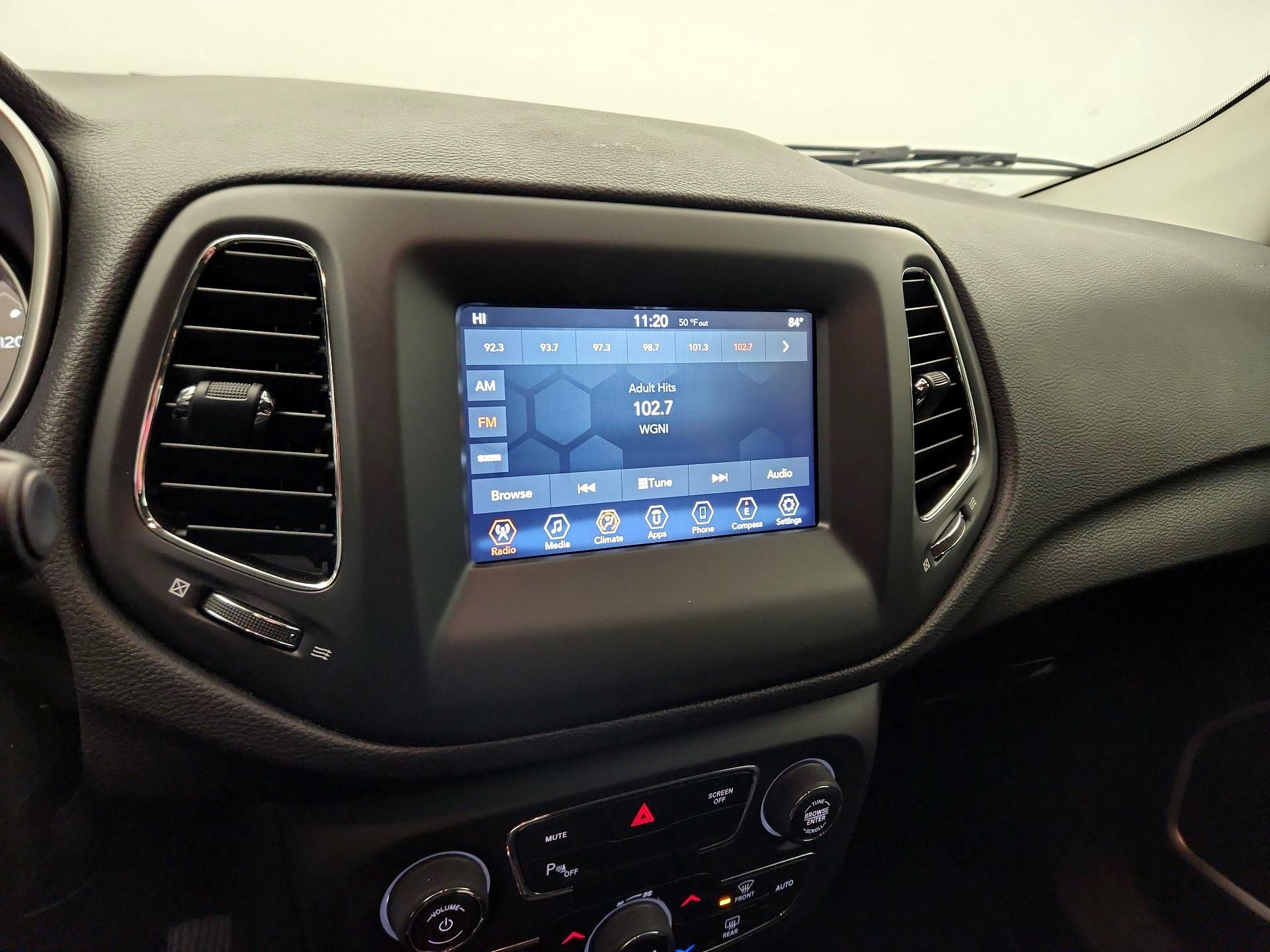 Thumbnail: 2020 Jeep Compass - 13