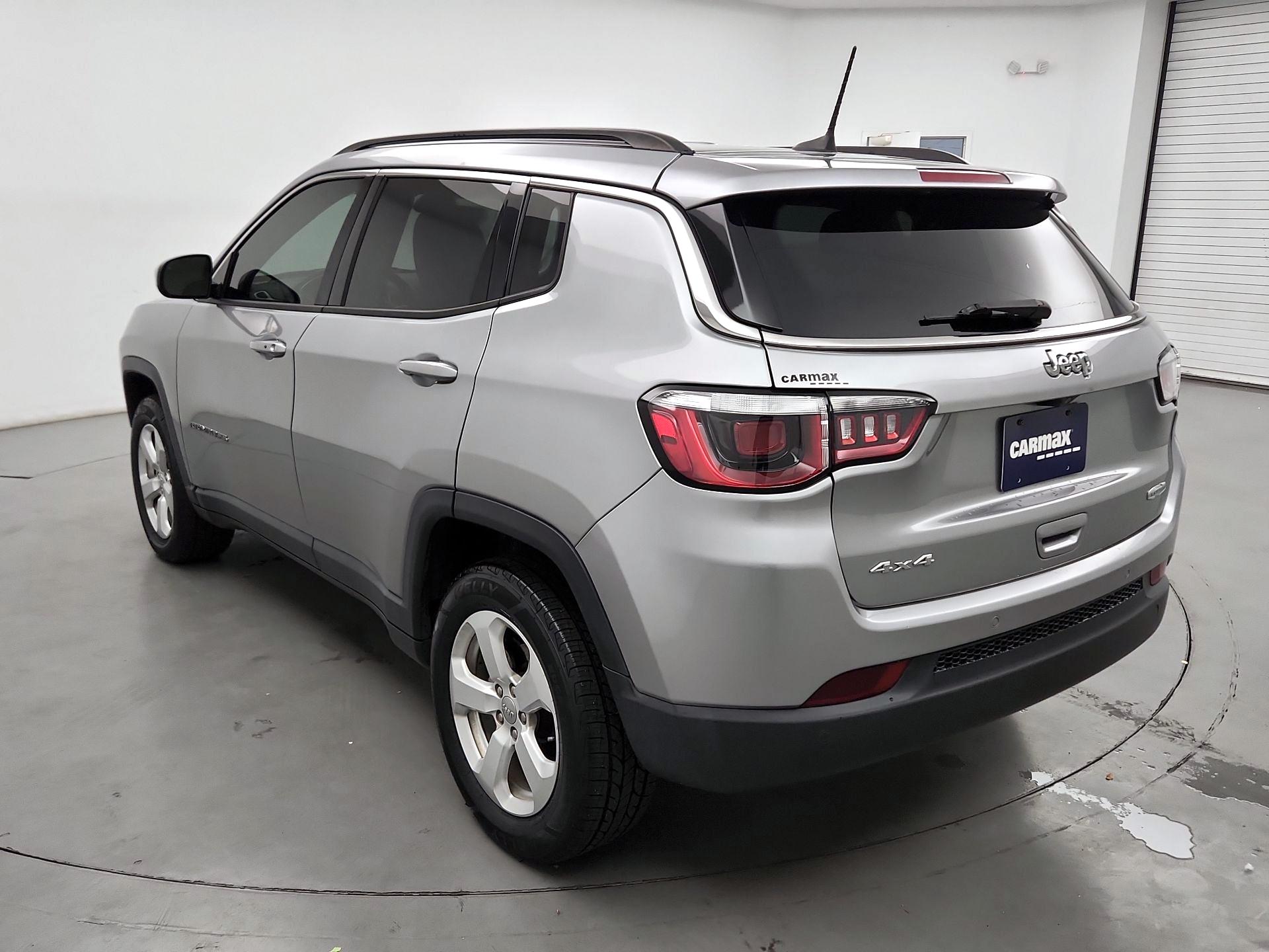 Thumbnail: 2020 Jeep Compass - 7
