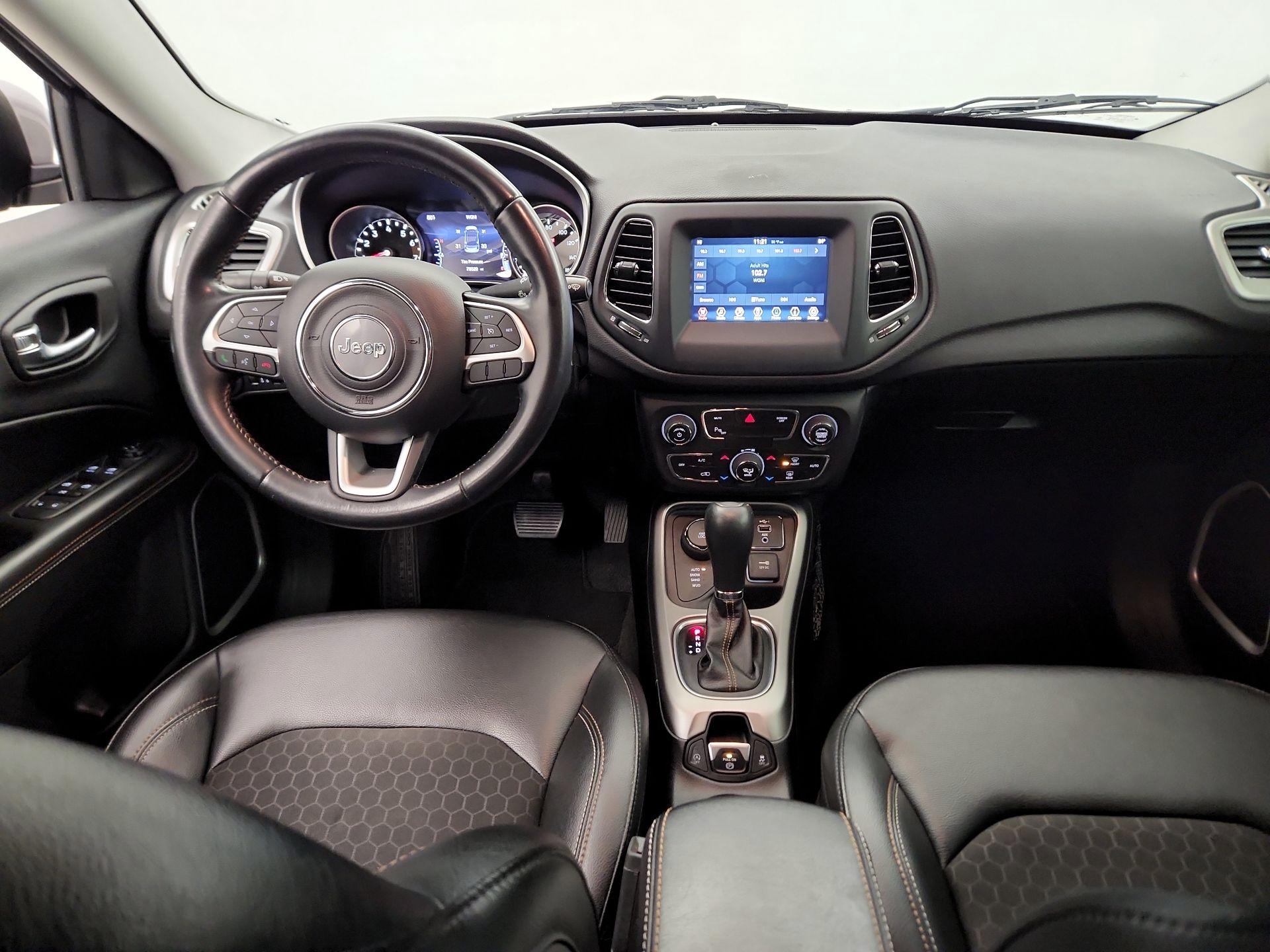 Thumbnail: 2020 Jeep Compass - 8