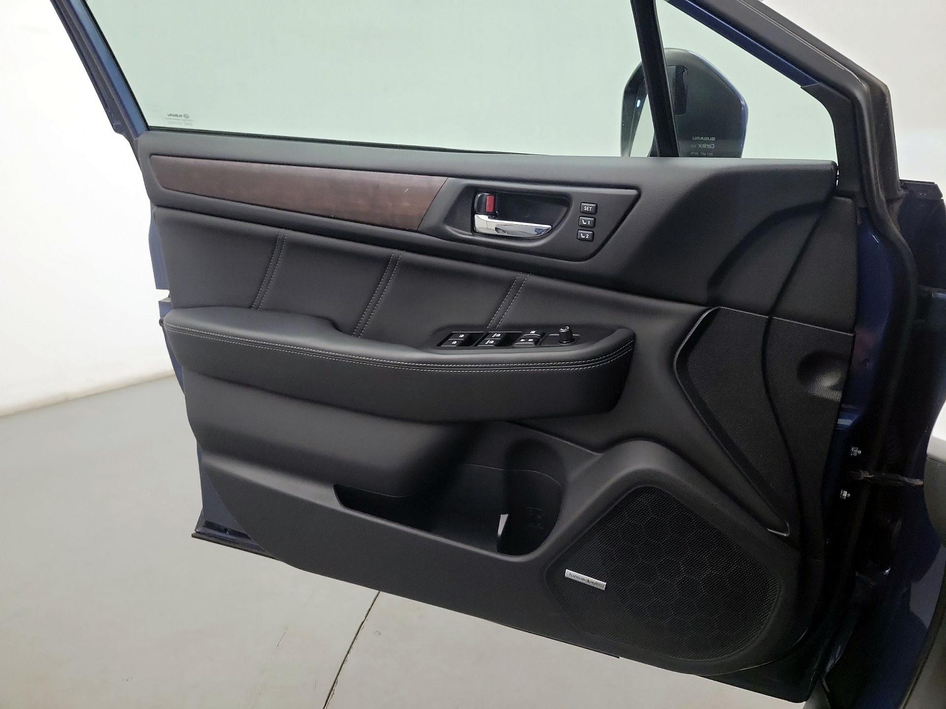 Thumbnail: 2019 Subaru Outback - 10