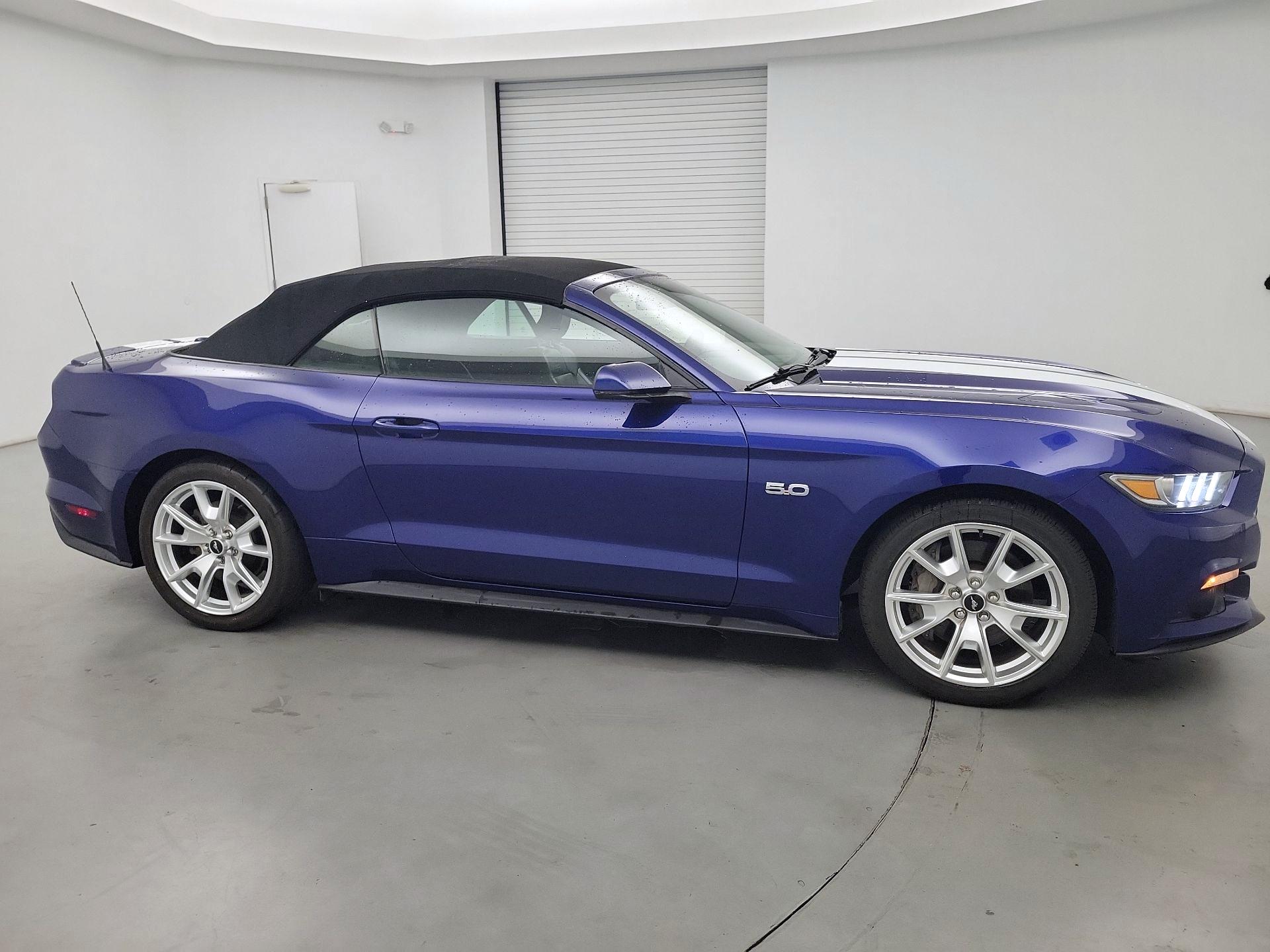 Thumbnail: 2015 Ford Mustang - 4