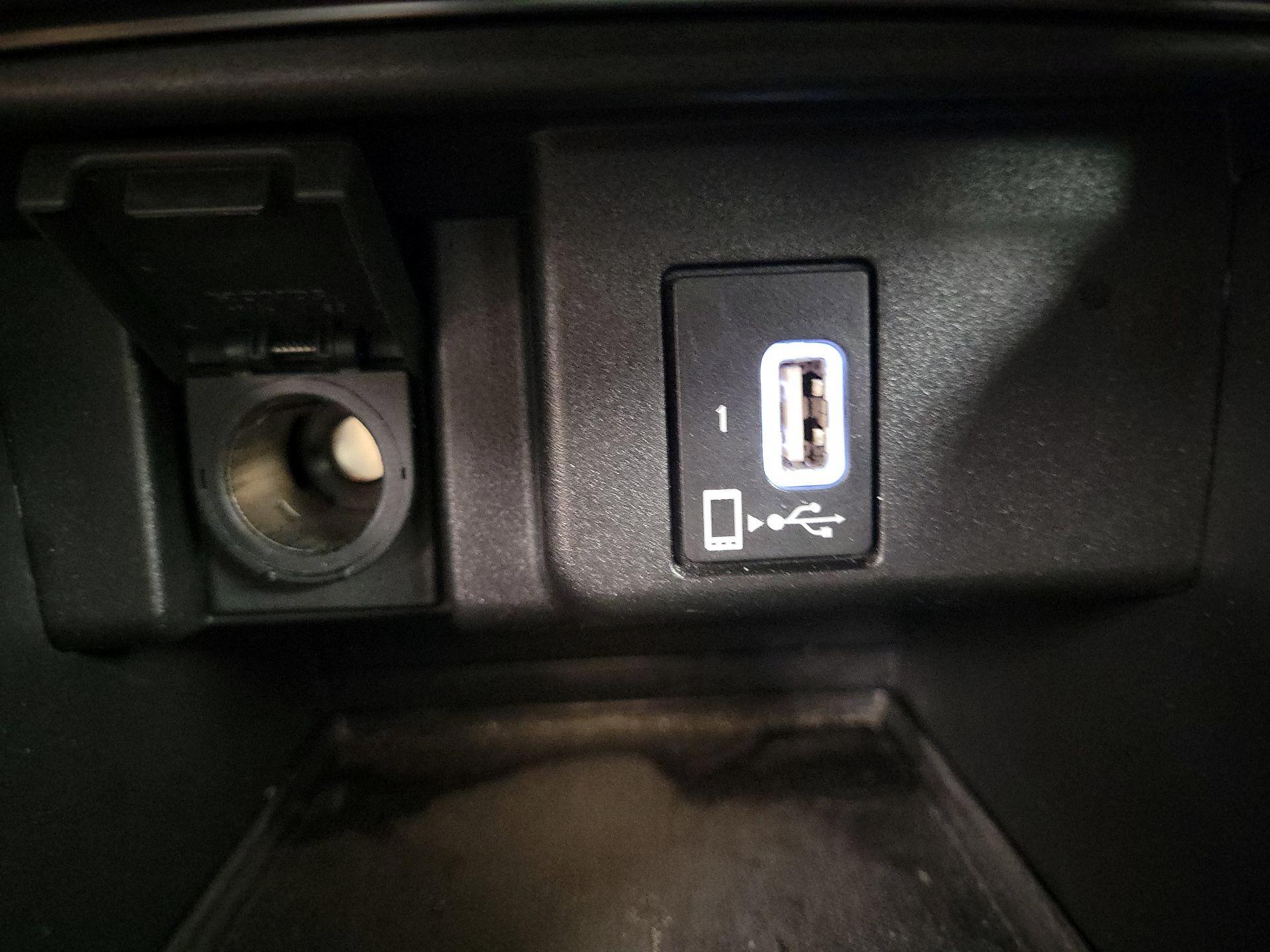 Thumbnail: 2019 Honda Accord - 15