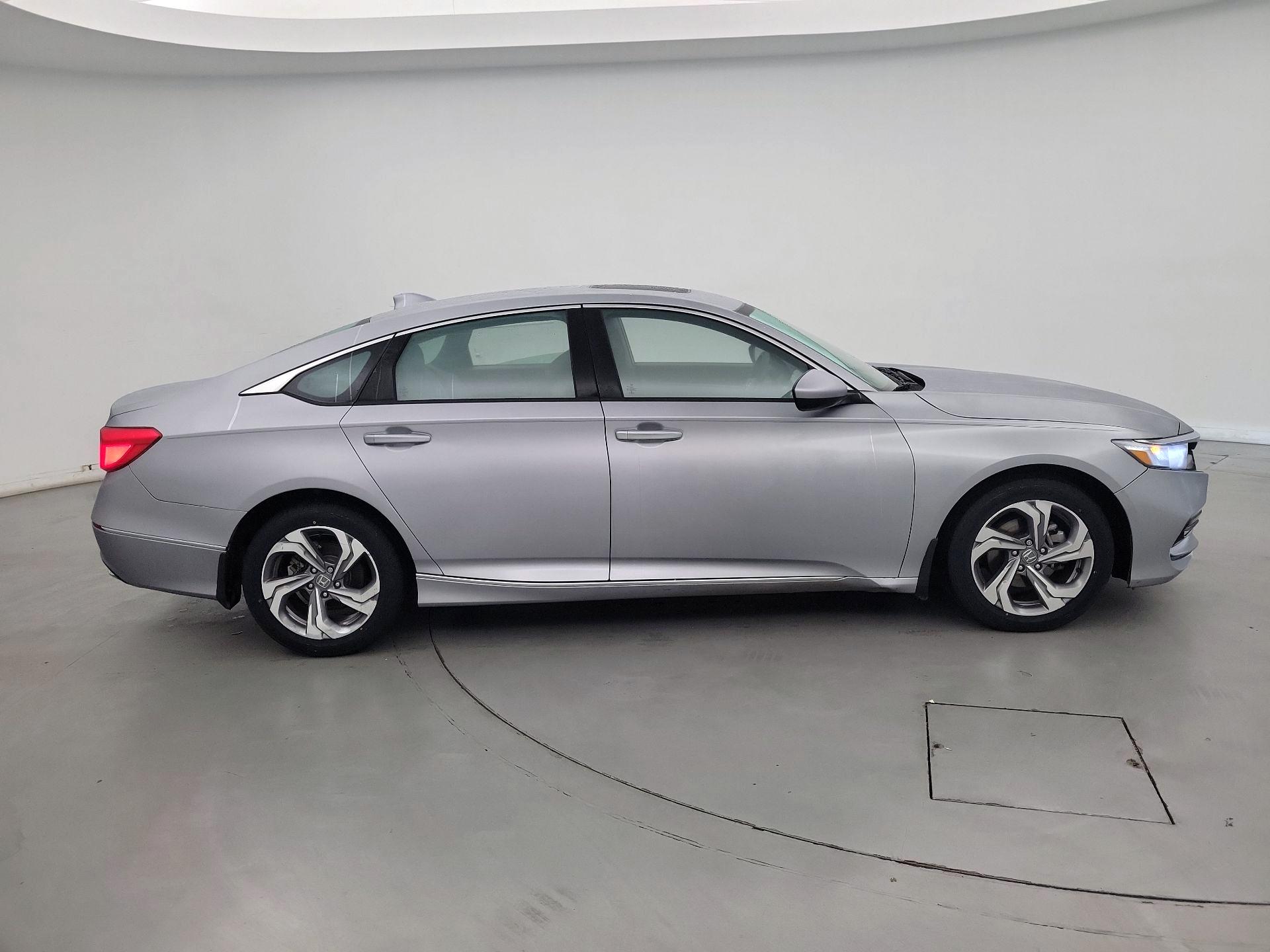 Thumbnail: 2019 Honda Accord - 4