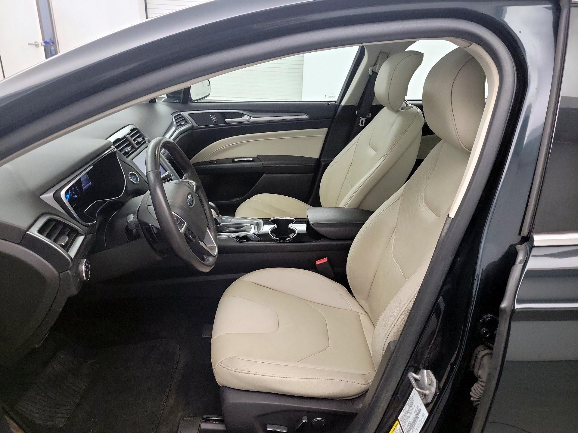 Thumbnail: 2014 Ford Fusion - 9