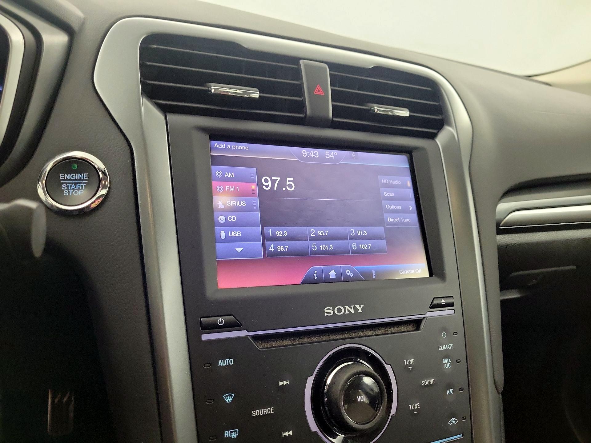 Thumbnail: 2014 Ford Fusion - 13