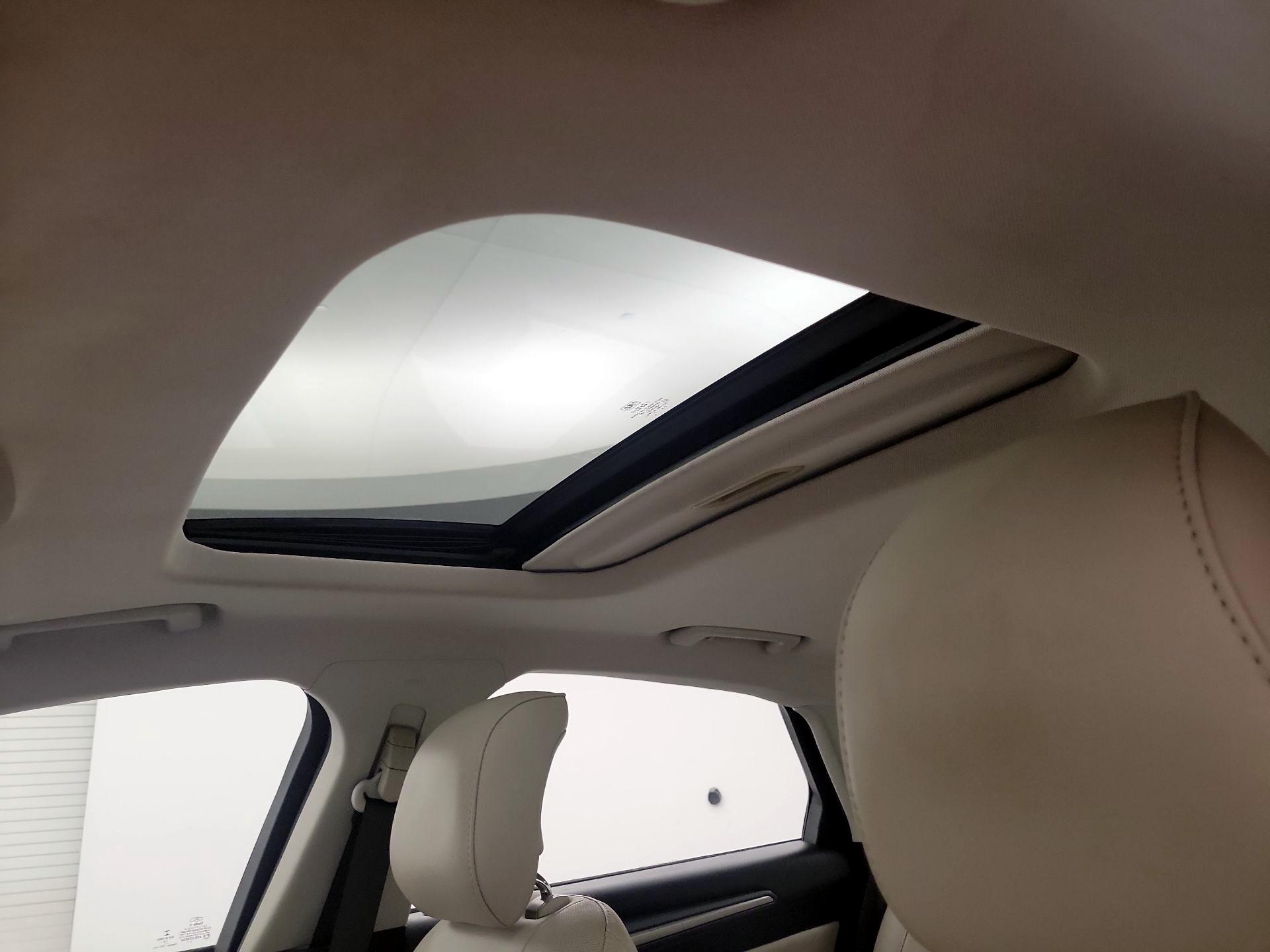 Thumbnail: 2014 Ford Fusion - 17