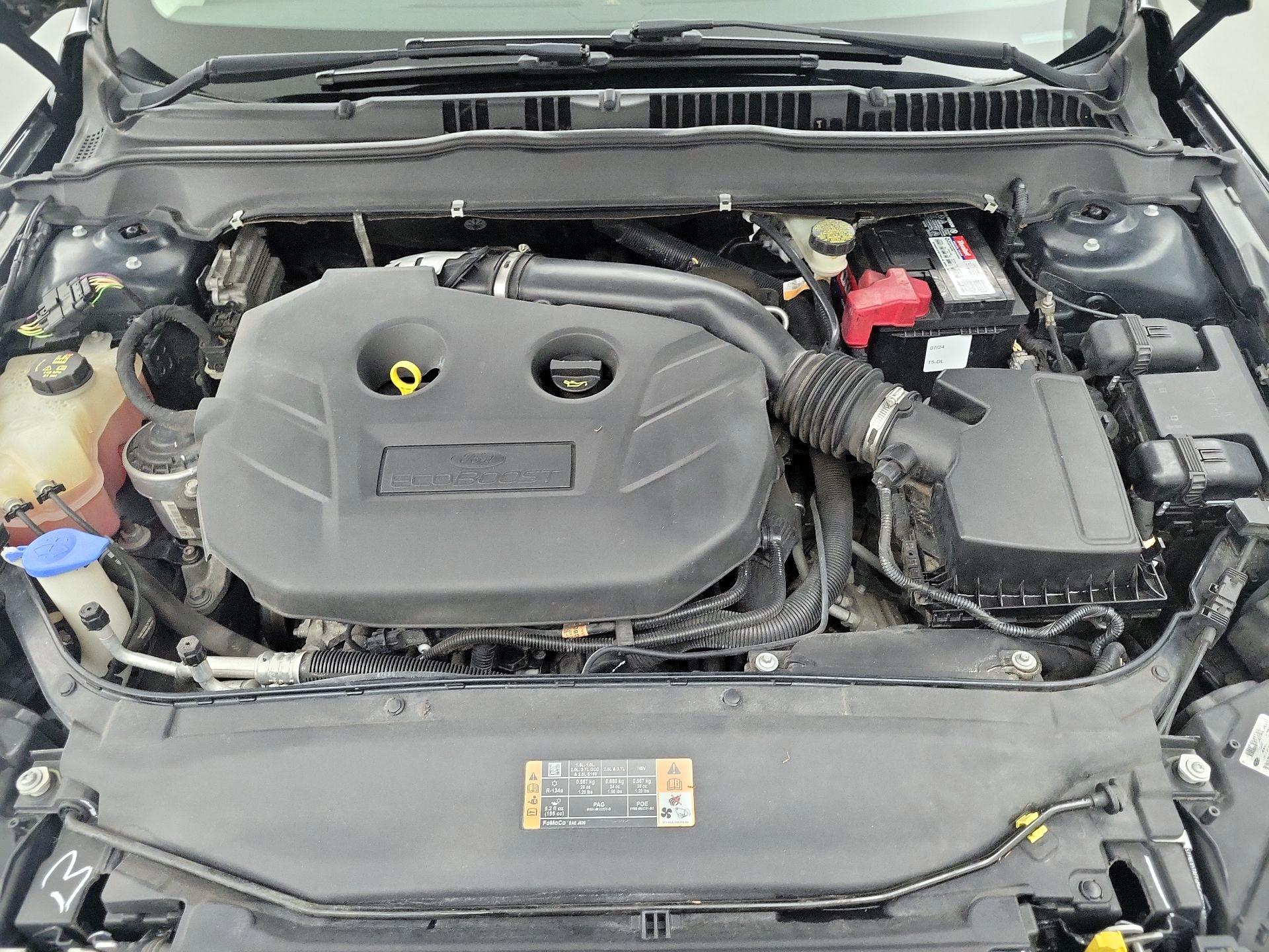 Thumbnail: 2014 Ford Fusion - 20