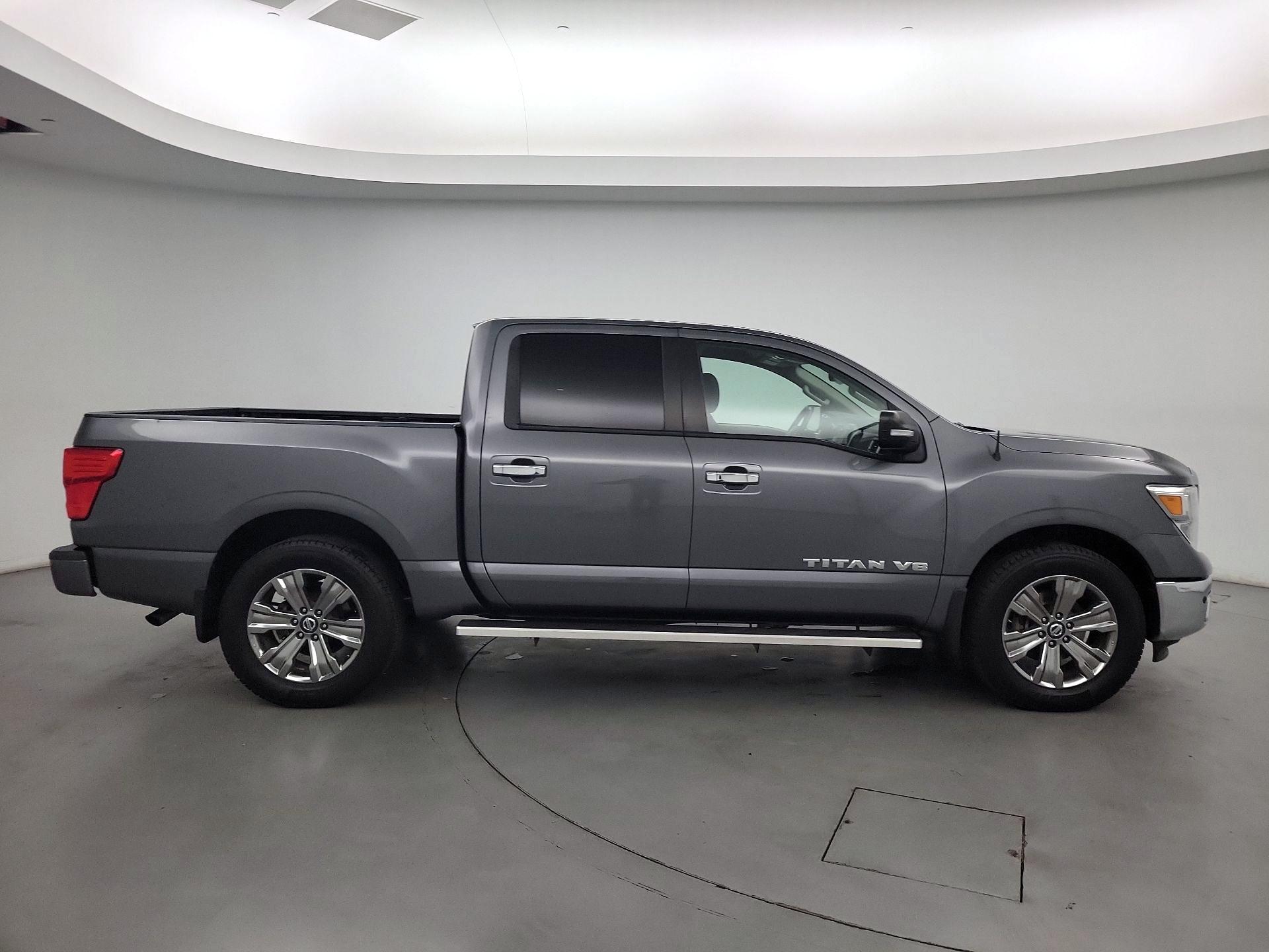 Thumbnail: 2019 Nissan Titan - 4