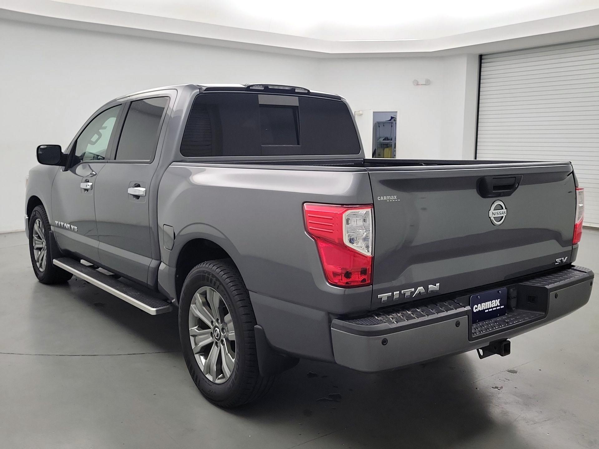 Thumbnail: 2019 Nissan Titan - 7