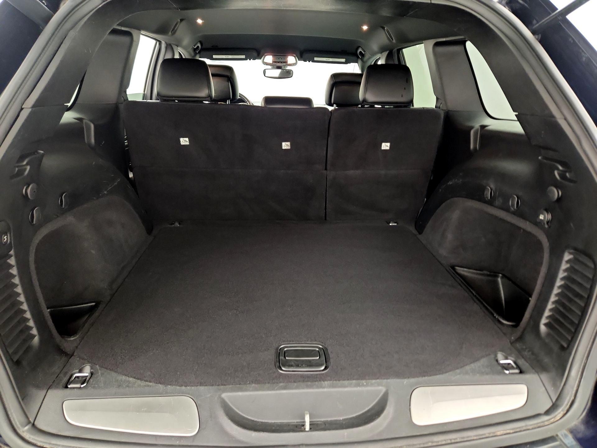 Thumbnail: 2018 Jeep Grand Cherokee - 18