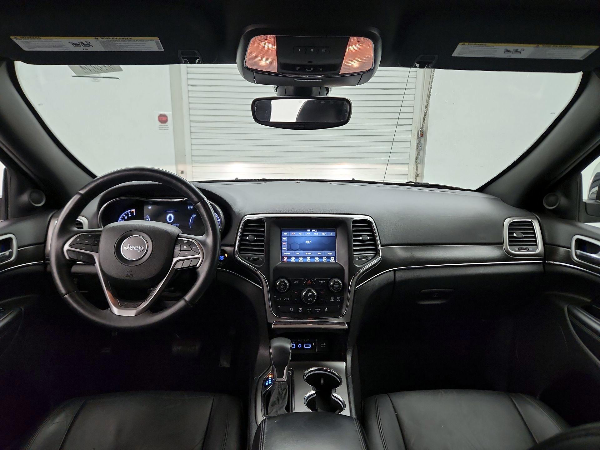 Thumbnail: 2018 Jeep Grand Cherokee - 8