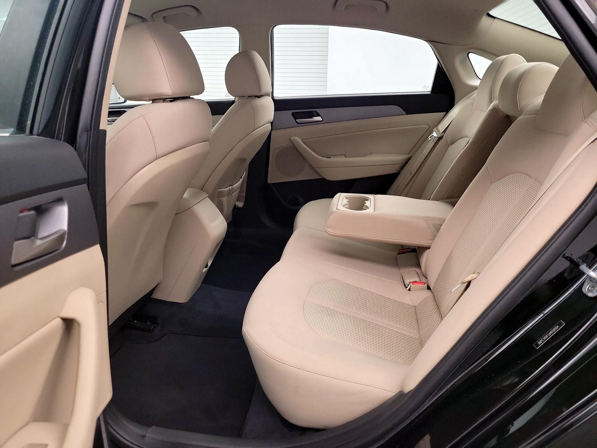 Thumbnail: 2018 Hyundai Sonata - 17