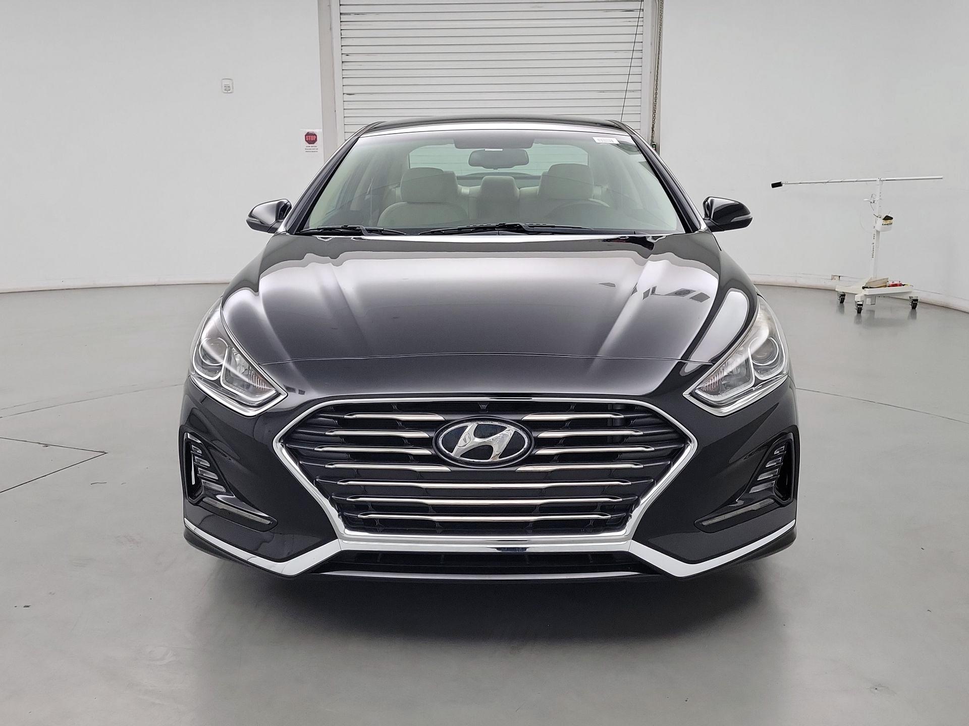 Thumbnail: 2018 Hyundai Sonata - 2