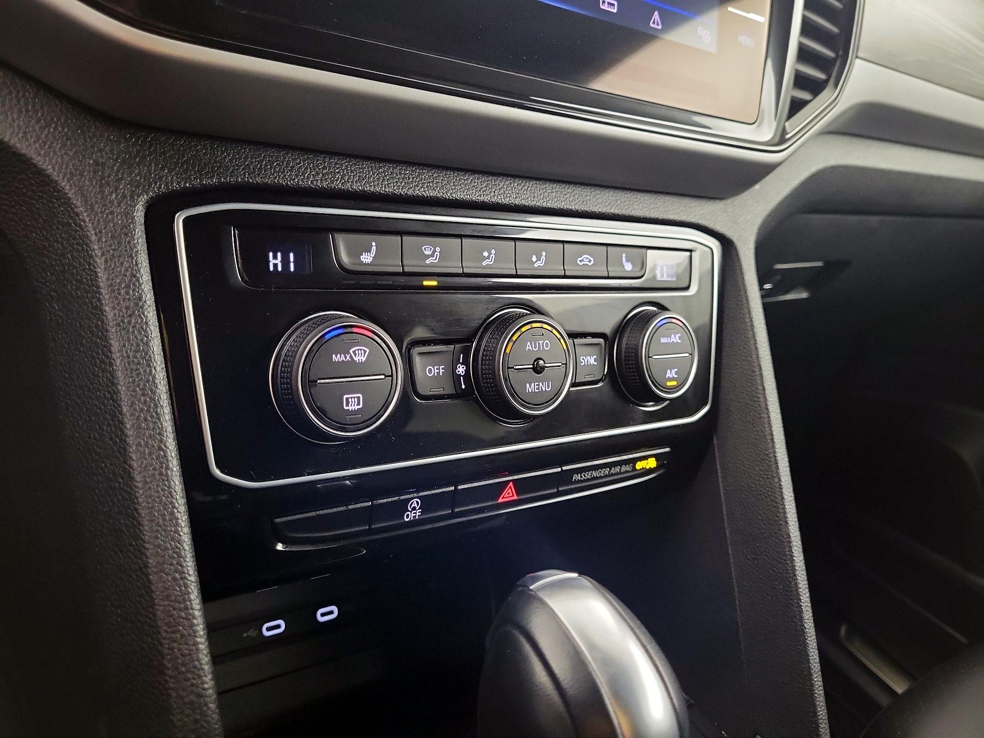 Thumbnail: 2022 Volkswagen Atlas - 14