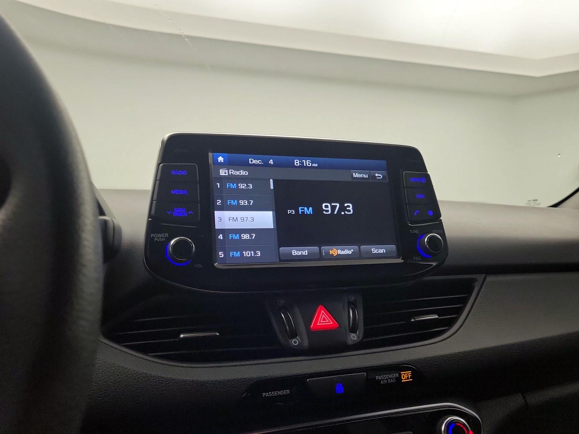 Thumbnail: 2019 Hyundai Elantra - 13