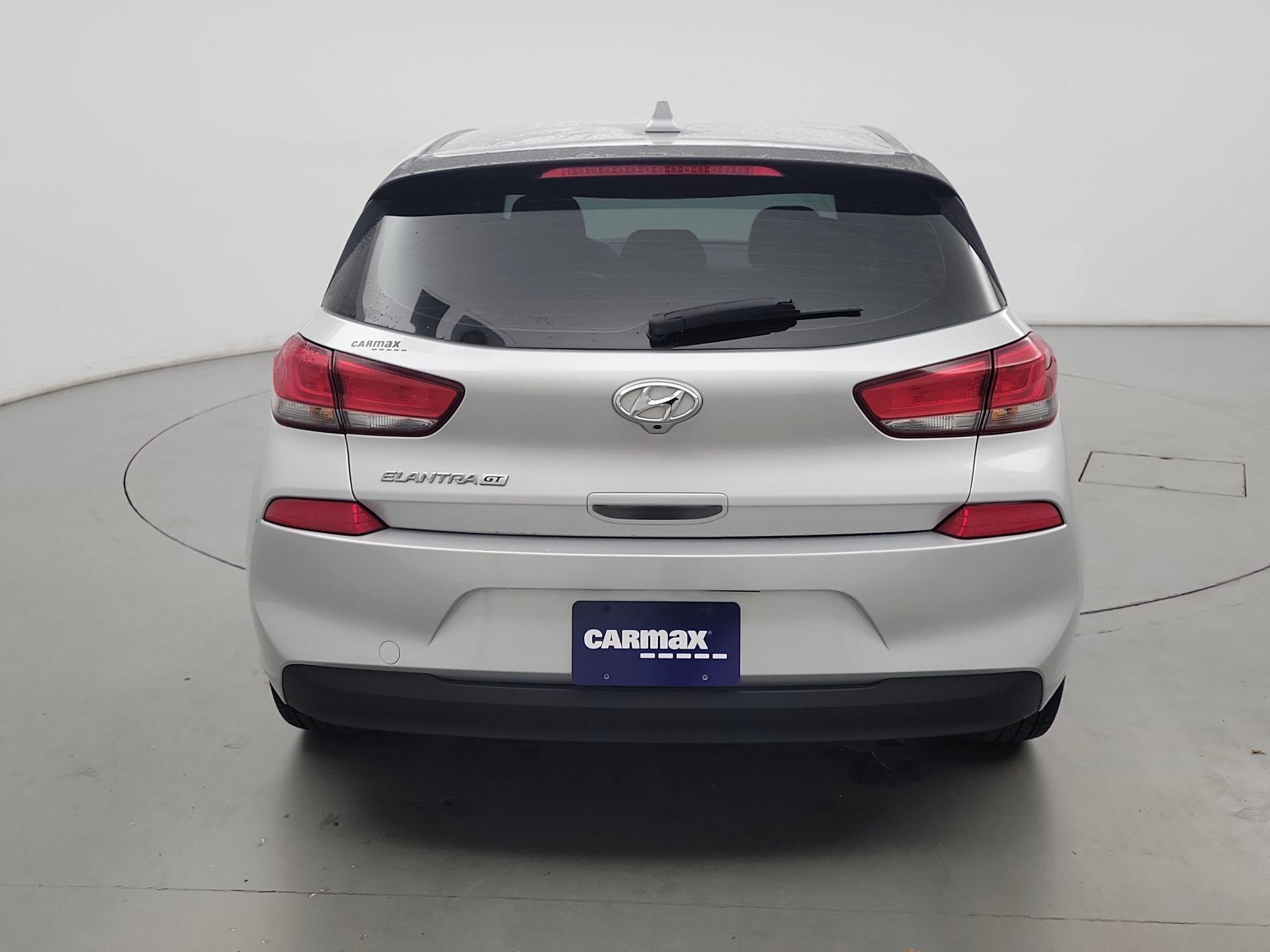 Thumbnail: 2019 Hyundai Elantra - 6