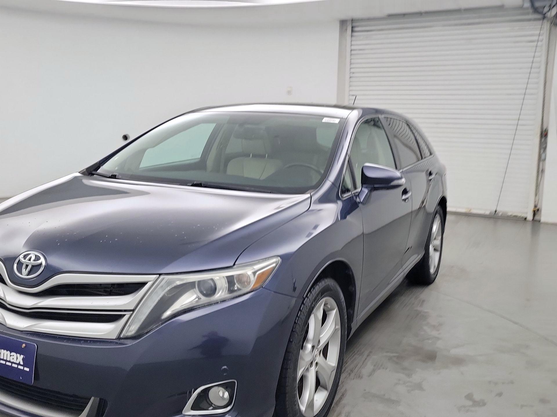 Thumbnail: 2015 Toyota Venza - 3