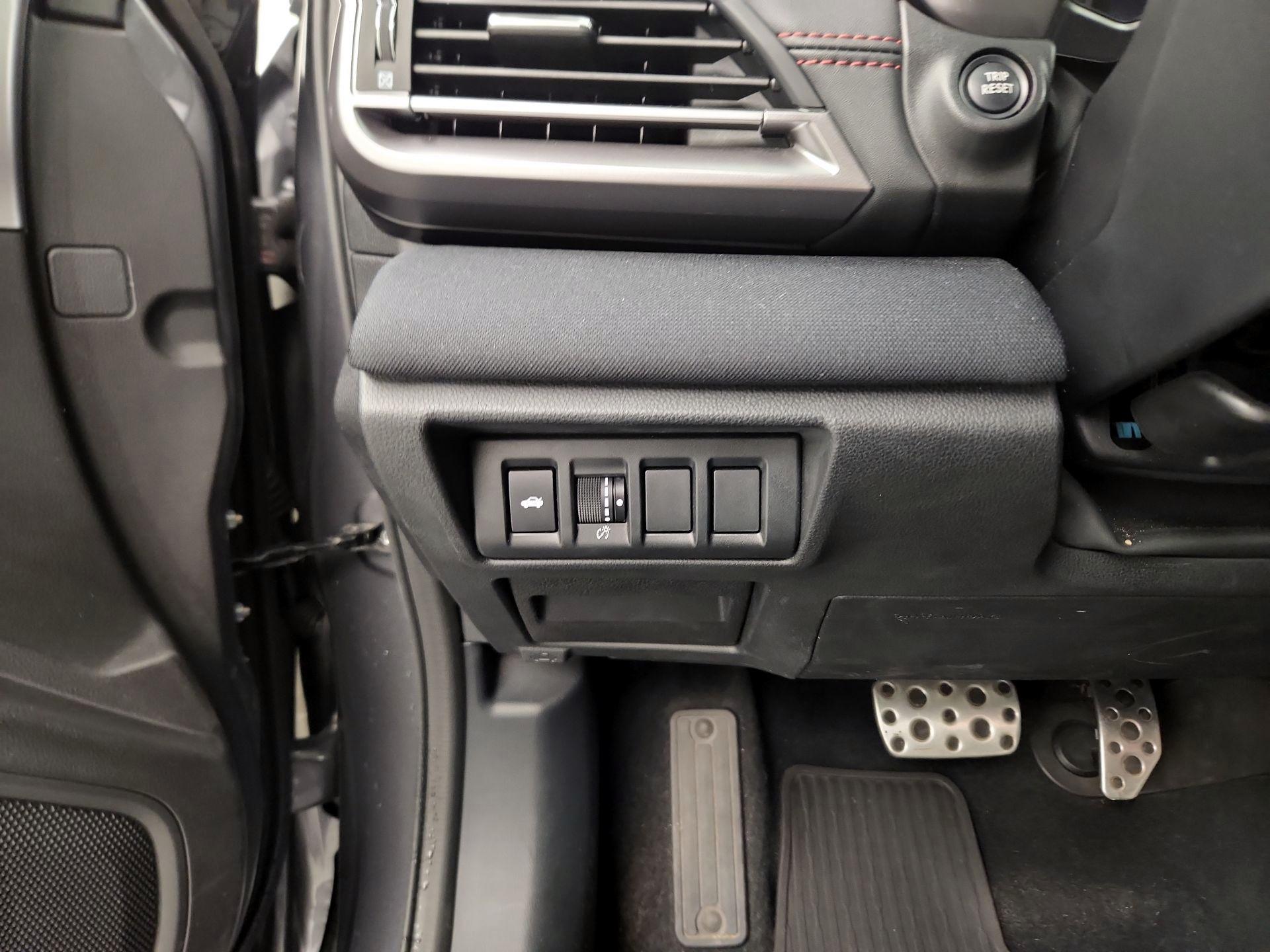 Thumbnail: 2022 Subaru Legacy - 11