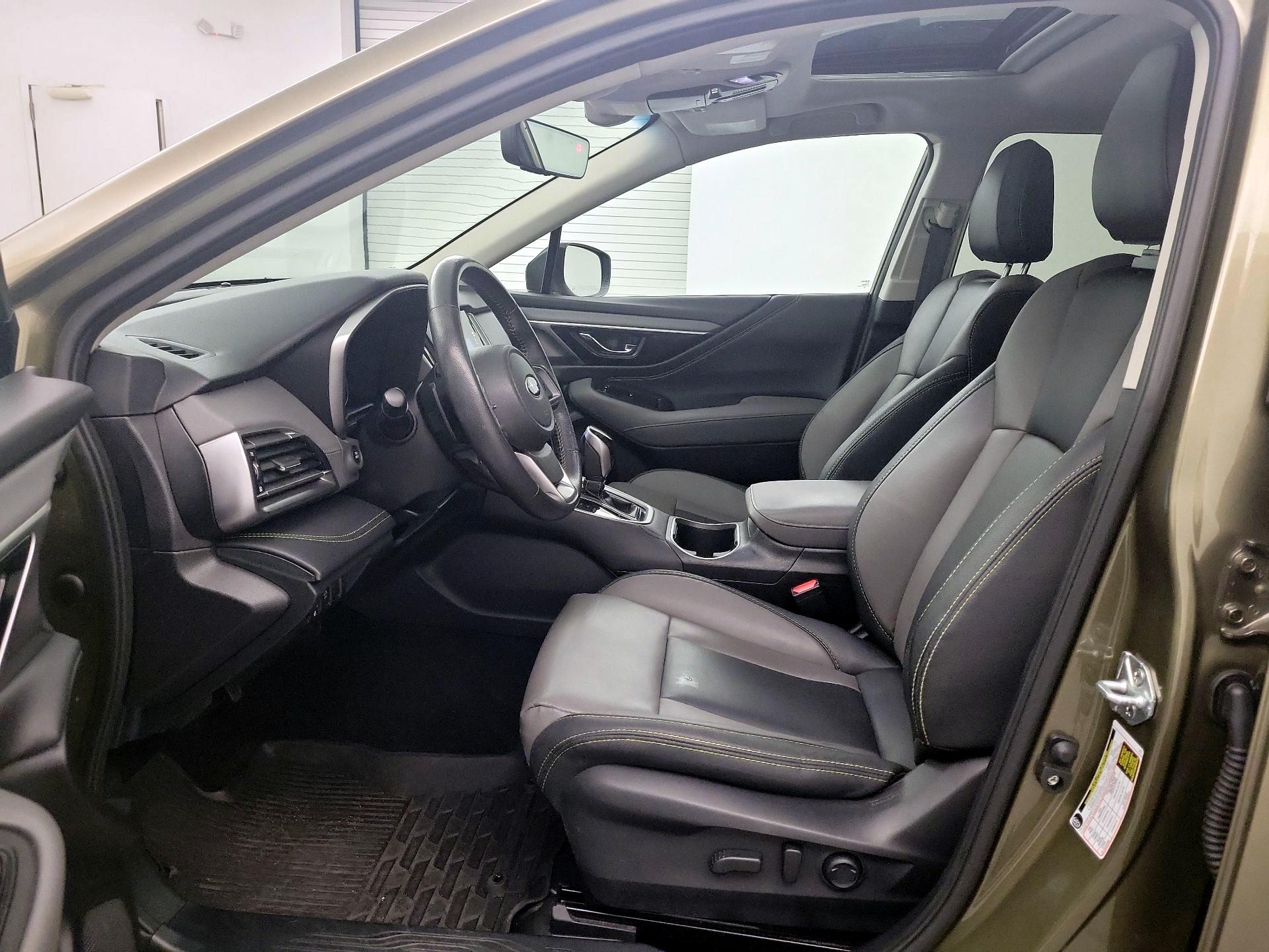 Thumbnail: 2022 Subaru Outback - 9