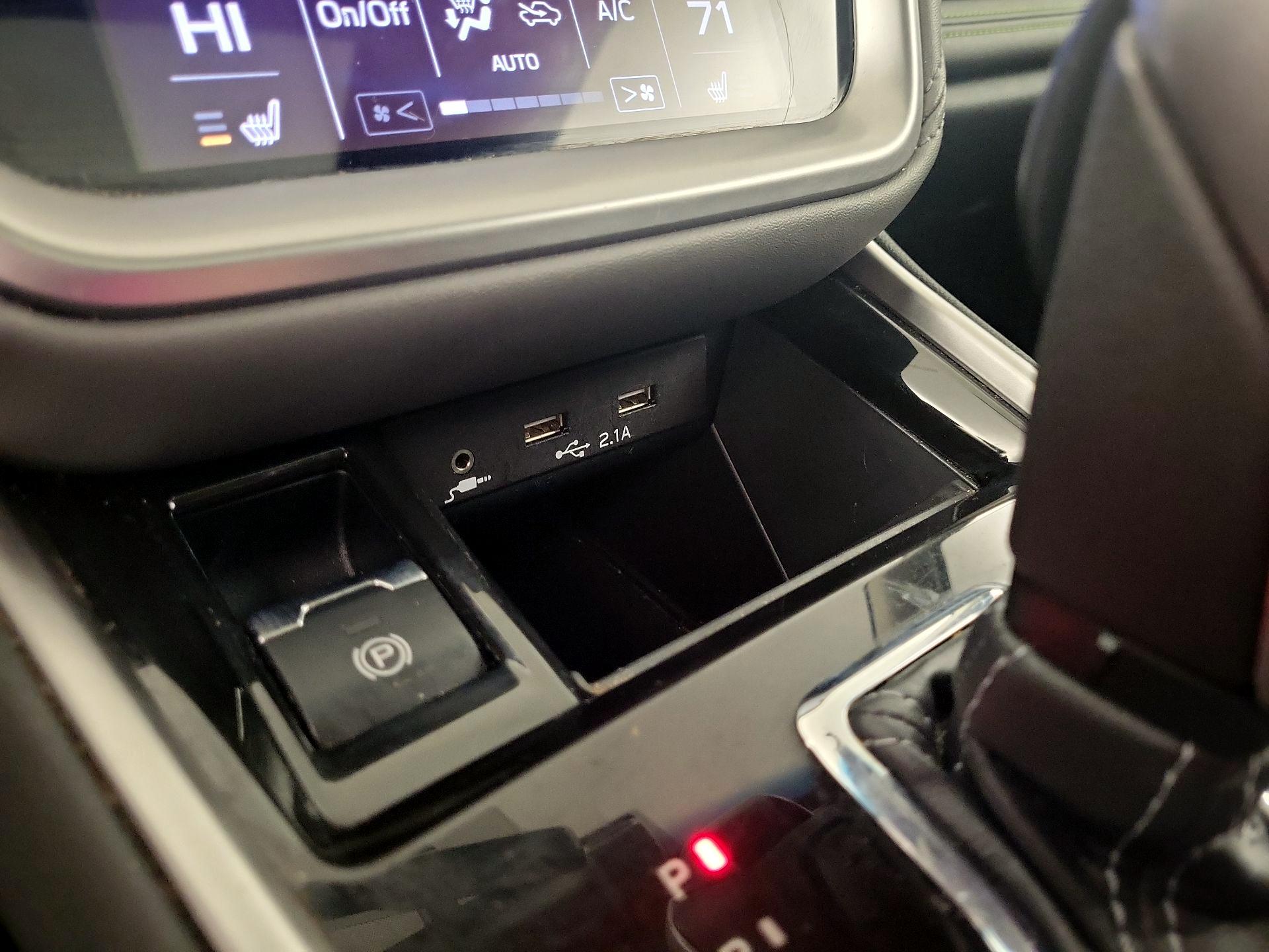 Thumbnail: 2022 Subaru Outback - 17