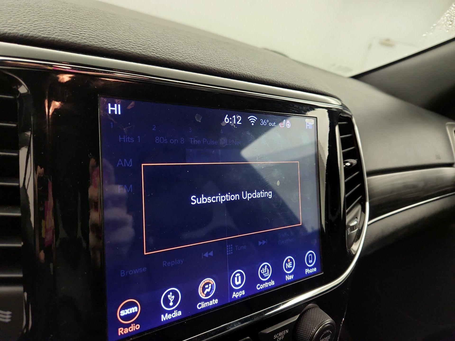 Thumbnail: 2019 Jeep Grand Cherokee - 14