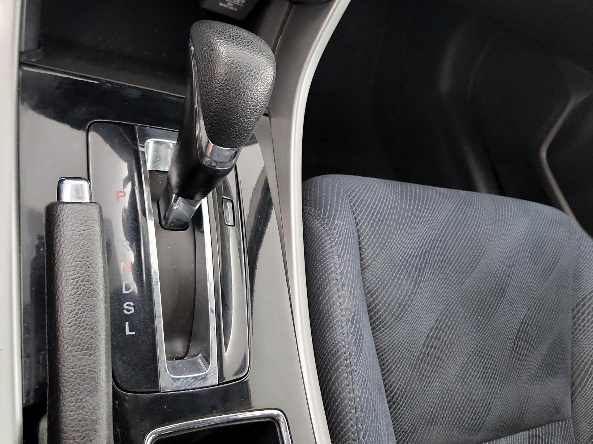 Thumbnail: 2016 Honda Accord - 15