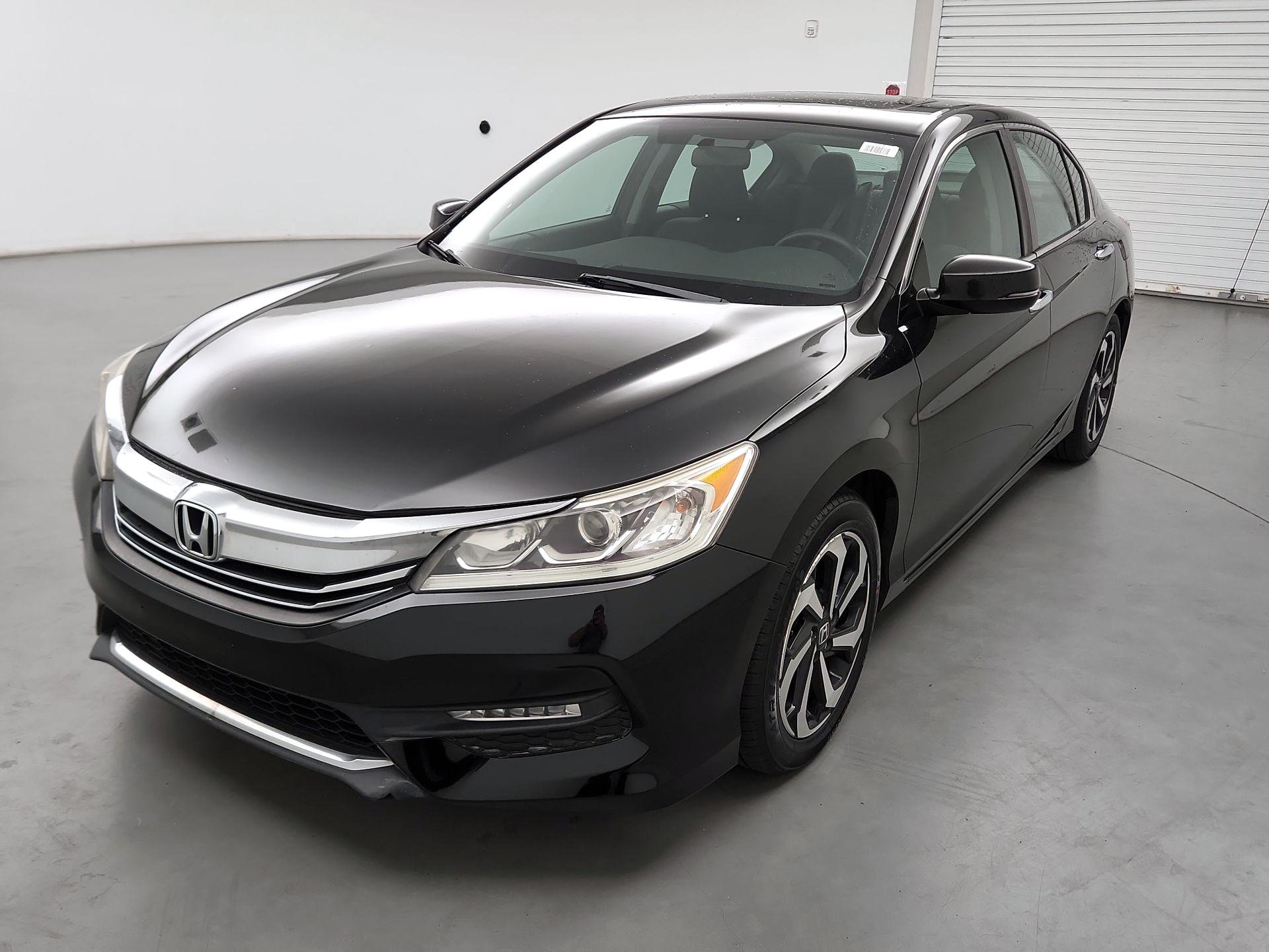 Thumbnail: 2016 Honda Accord - 3