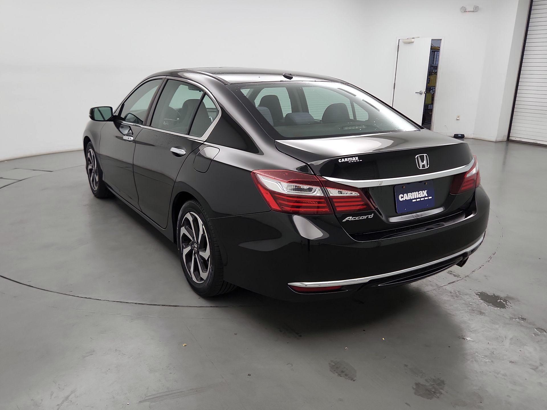 Thumbnail: 2016 Honda Accord - 7