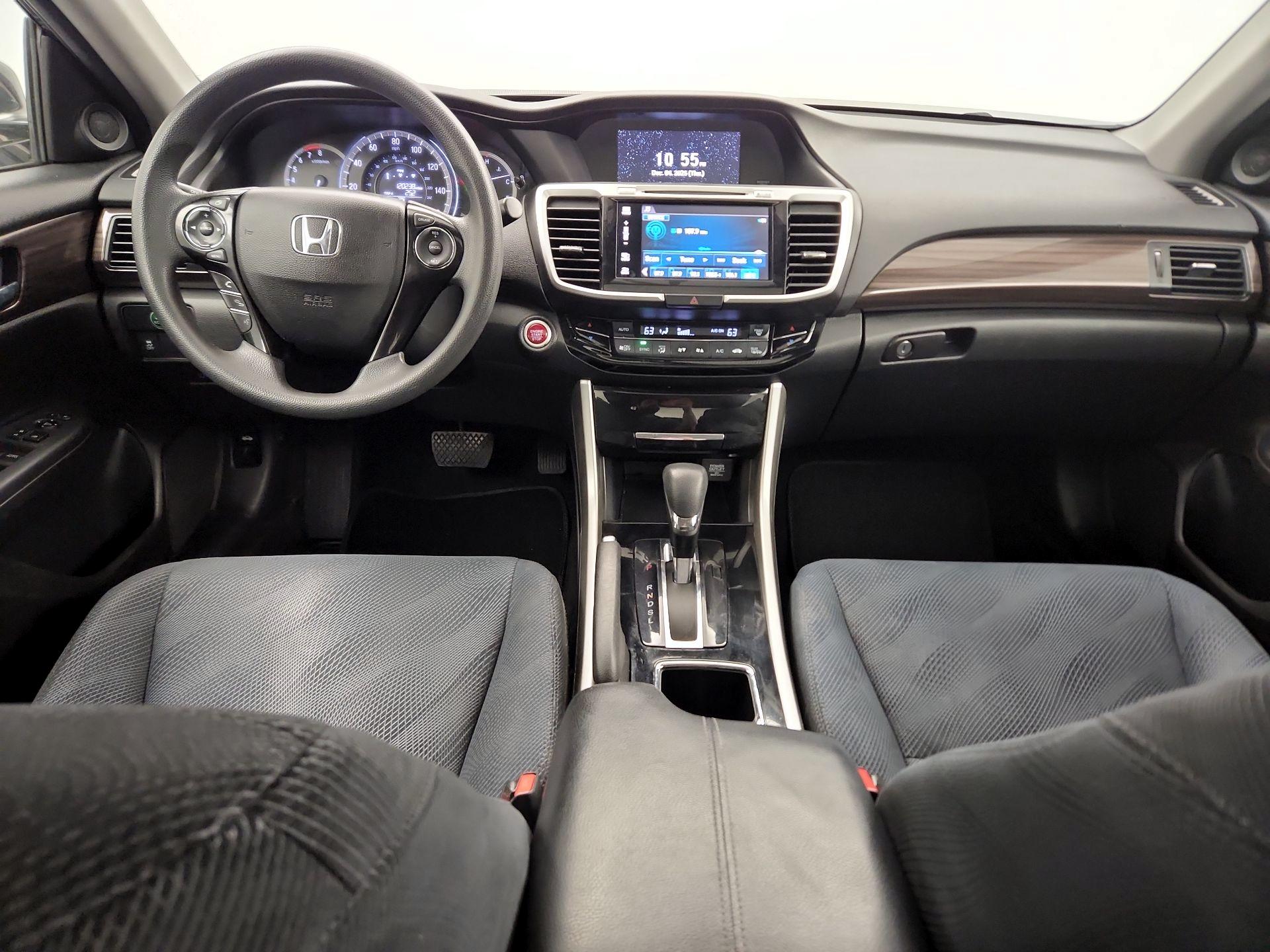 Thumbnail: 2016 Honda Accord - 8