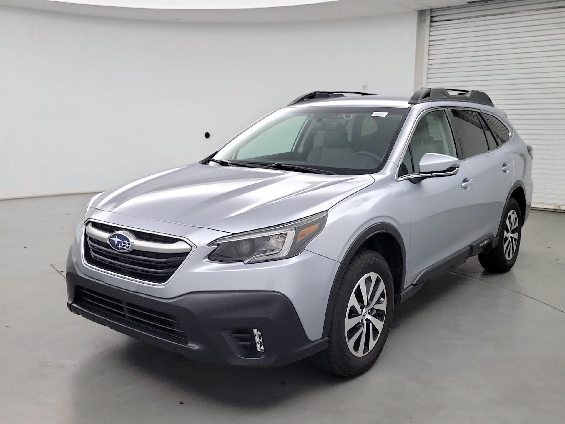 Thumbnail: 2020 Subaru Outback - 3