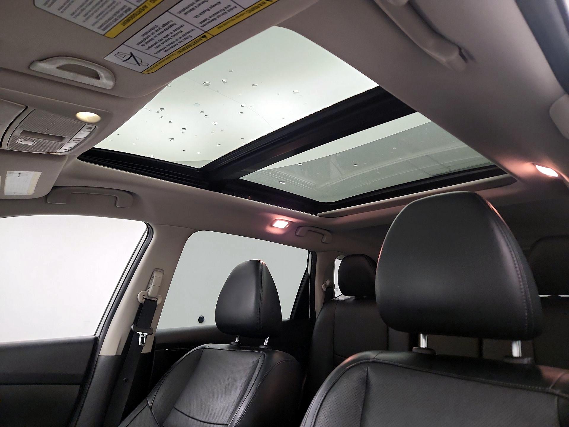 Thumbnail: 2018 Nissan Rogue - 18