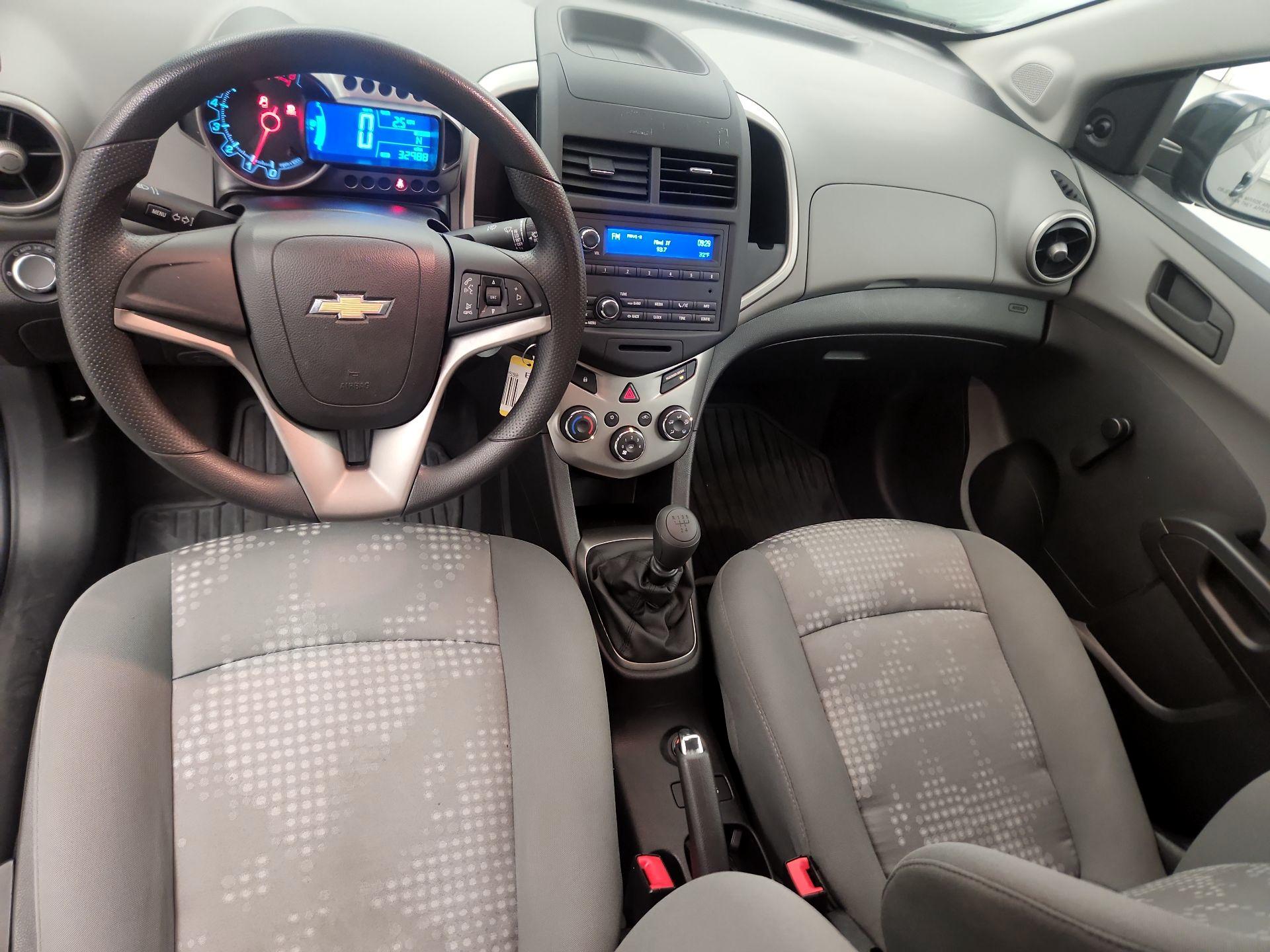 Thumbnail: 2015 Chevrolet Sonic - 8