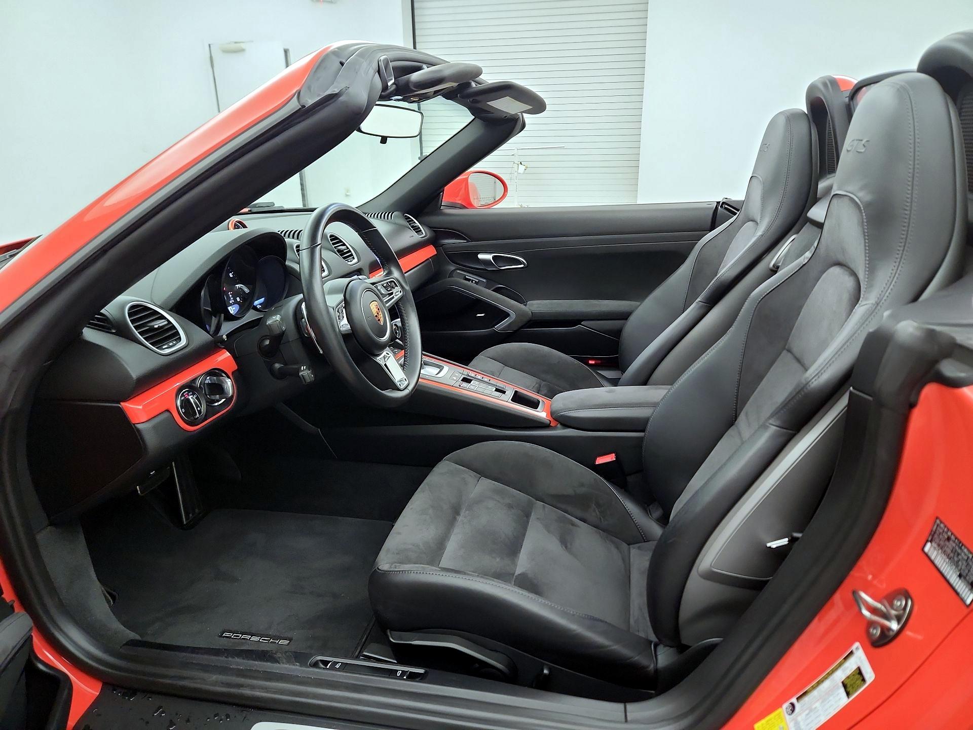 Thumbnail: 2019 Porsche 718 Boxster - 9