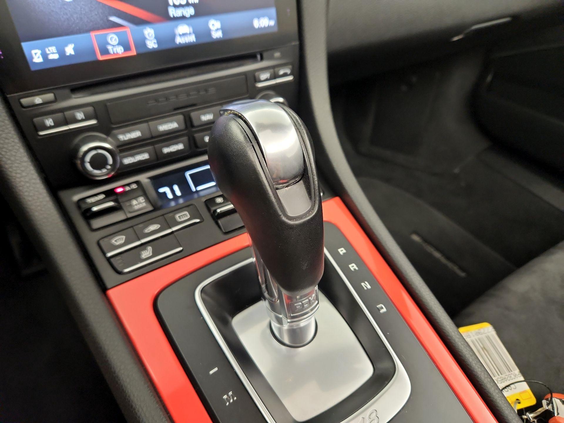 Thumbnail: 2019 Porsche 718 Boxster - 16