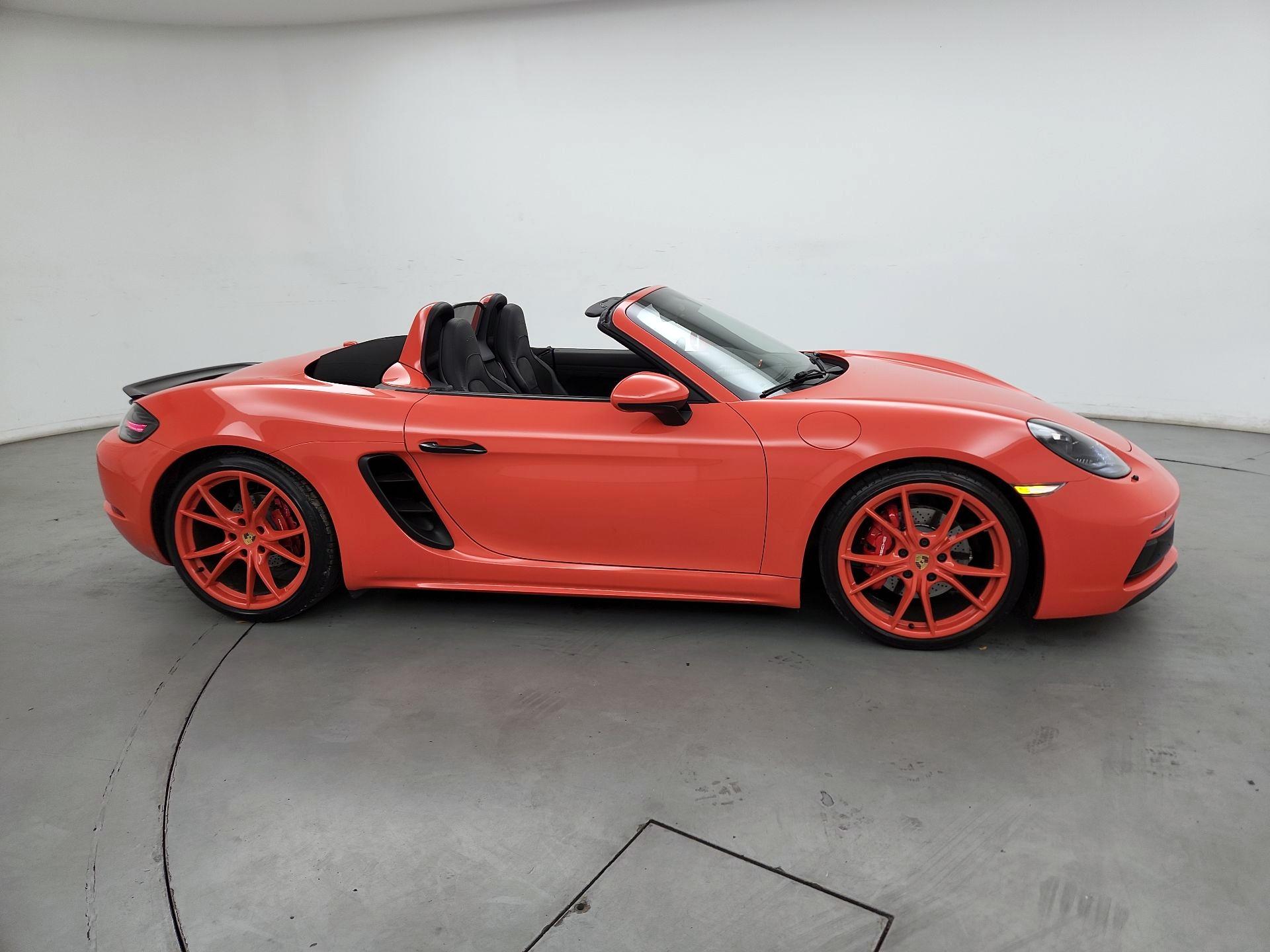 Thumbnail: 2019 Porsche 718 Boxster - 4