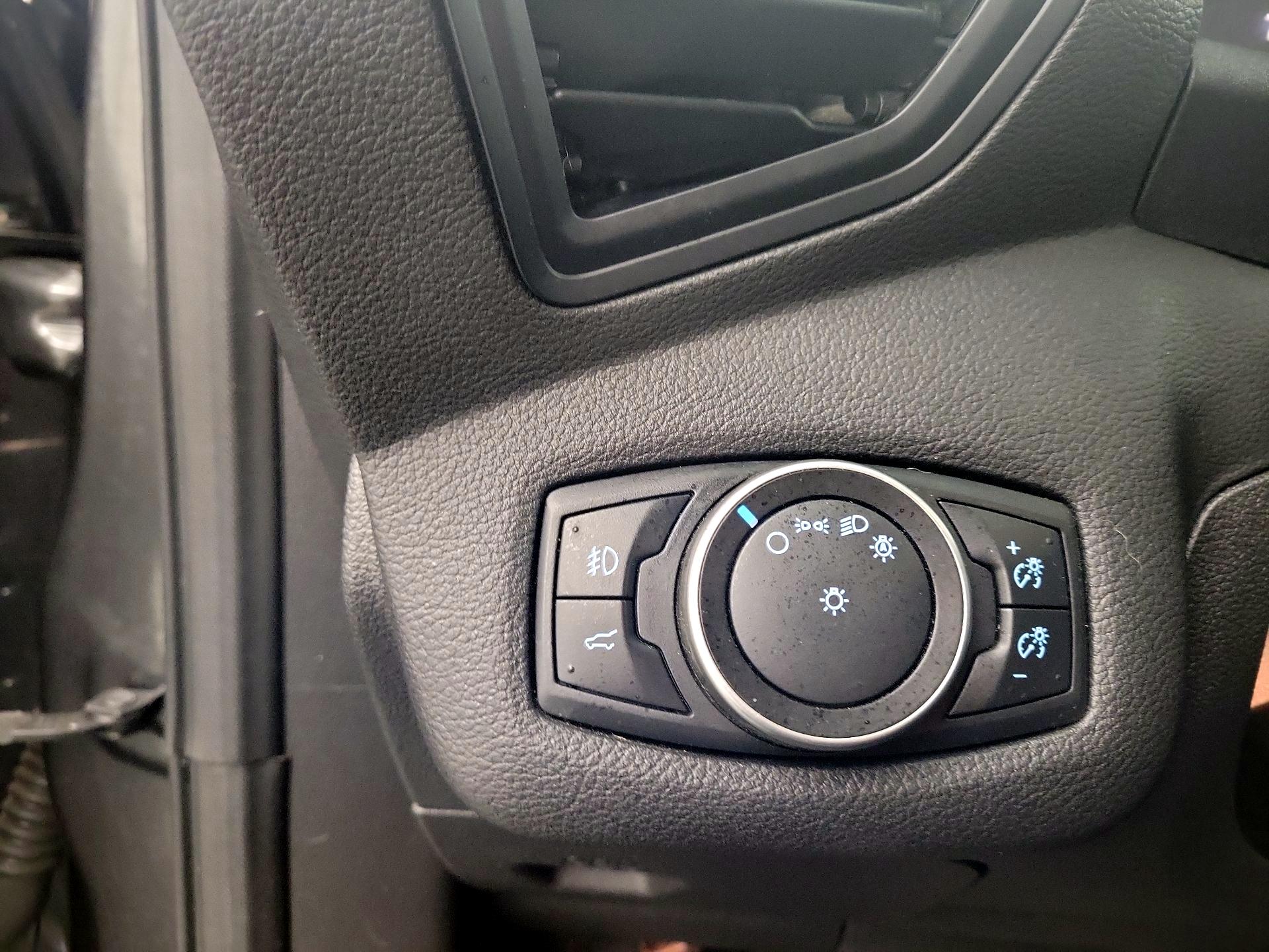 Thumbnail: 2017 Ford Escape - 11